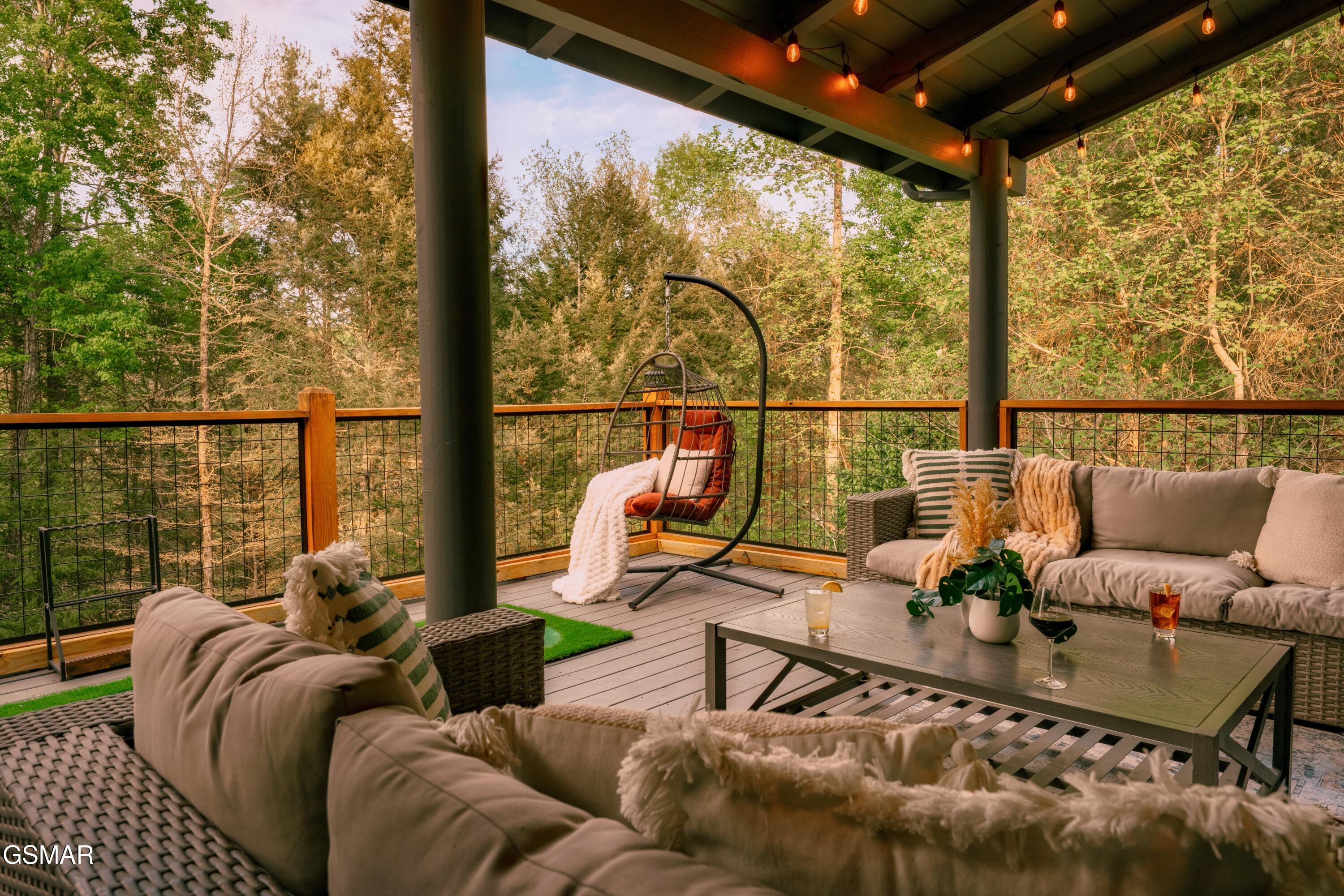 2619 Bear Crossing Way Sevierville TN 37862