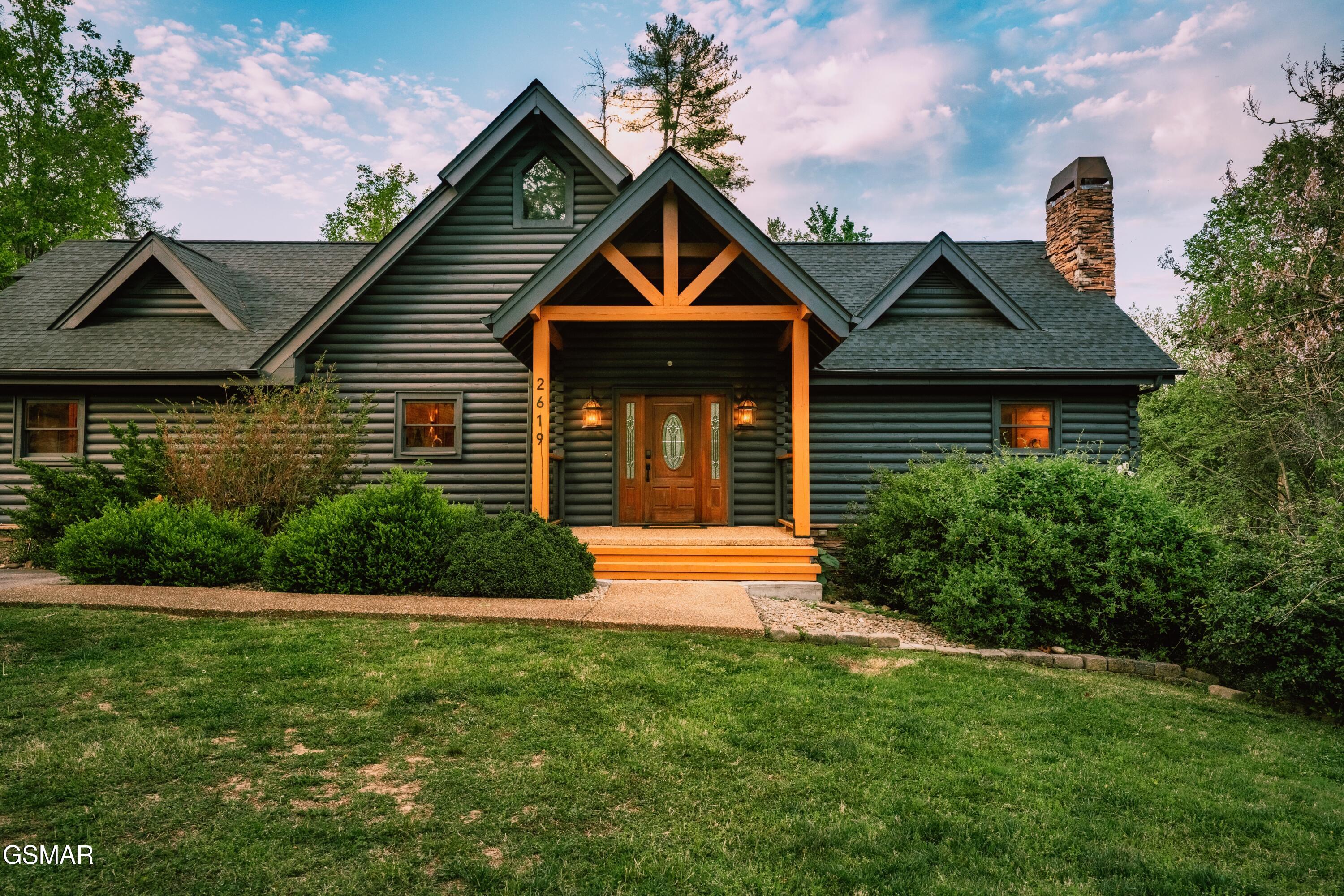 2619 Bear Crossing Way Sevierville TN 37862