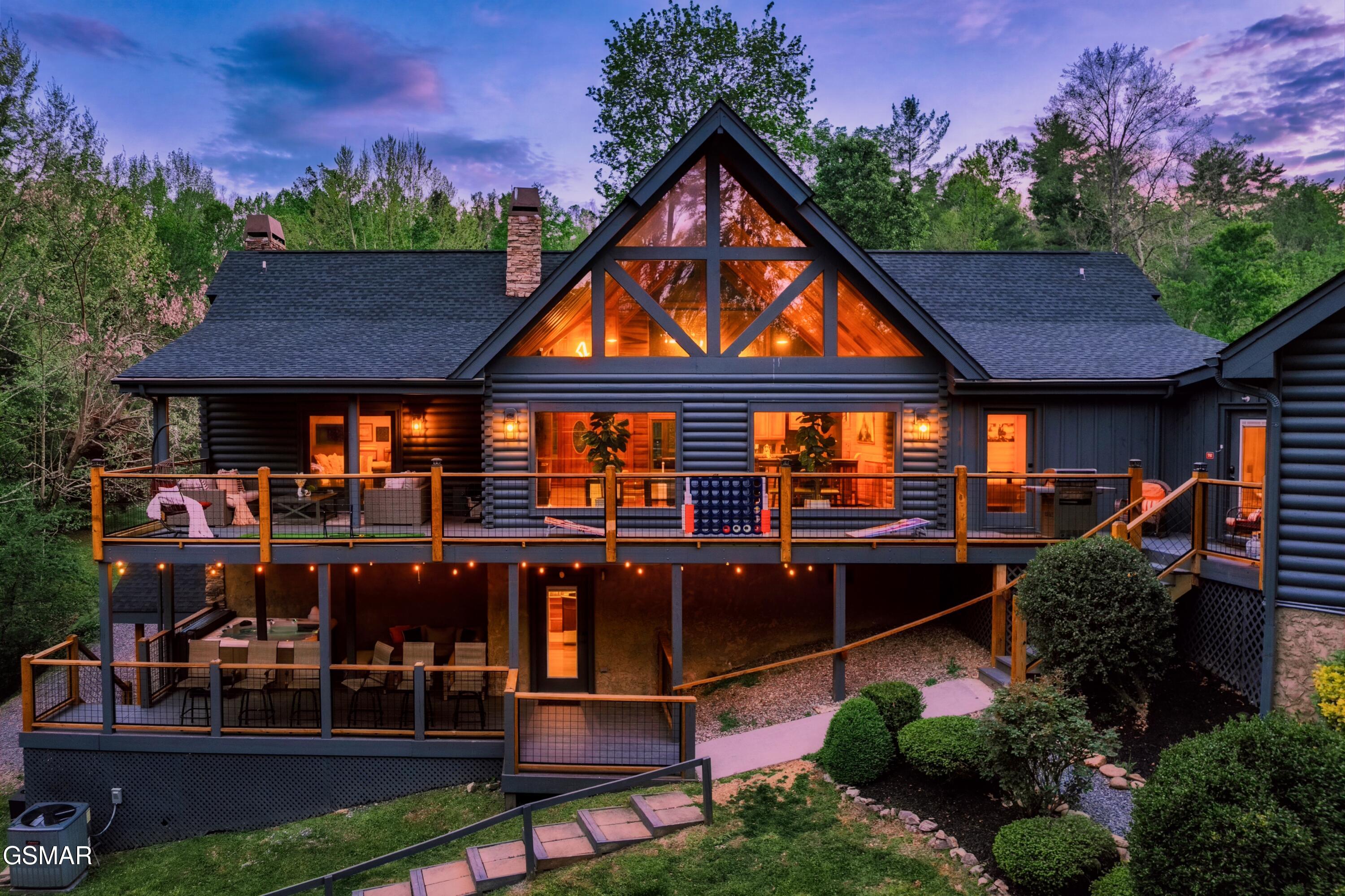 2619 Bear Crossing Way Sevierville TN 37862