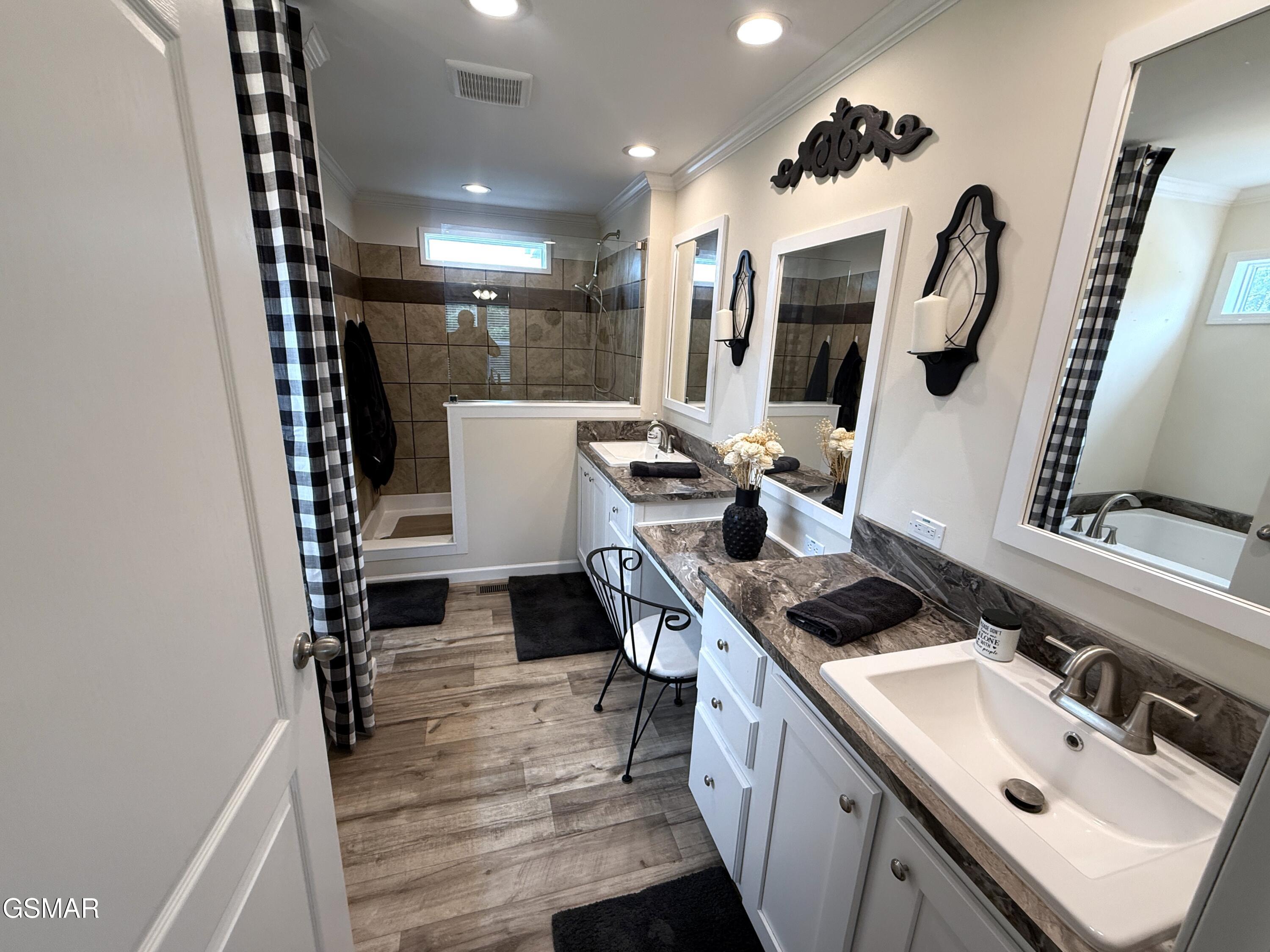 1066 Highland Meadows Way Parrottsville TN 37843