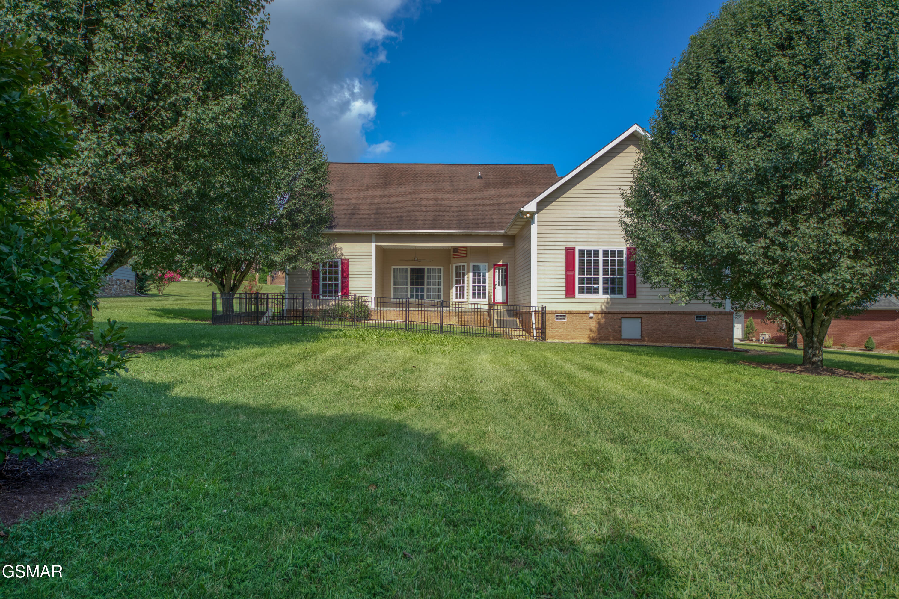 1833 Edward Drive Sevierville TN 37876