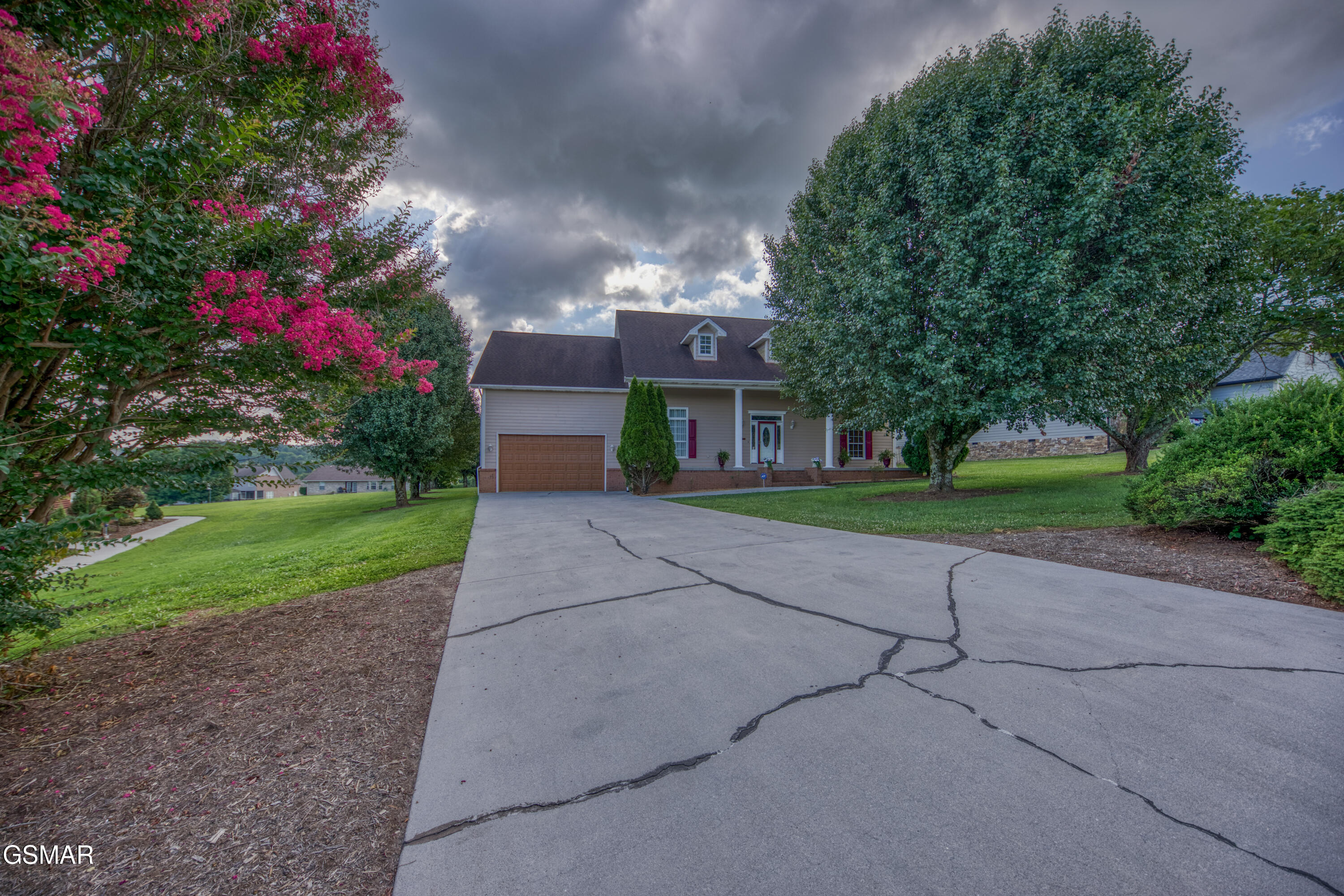 1833 Edward Drive Sevierville TN 37876