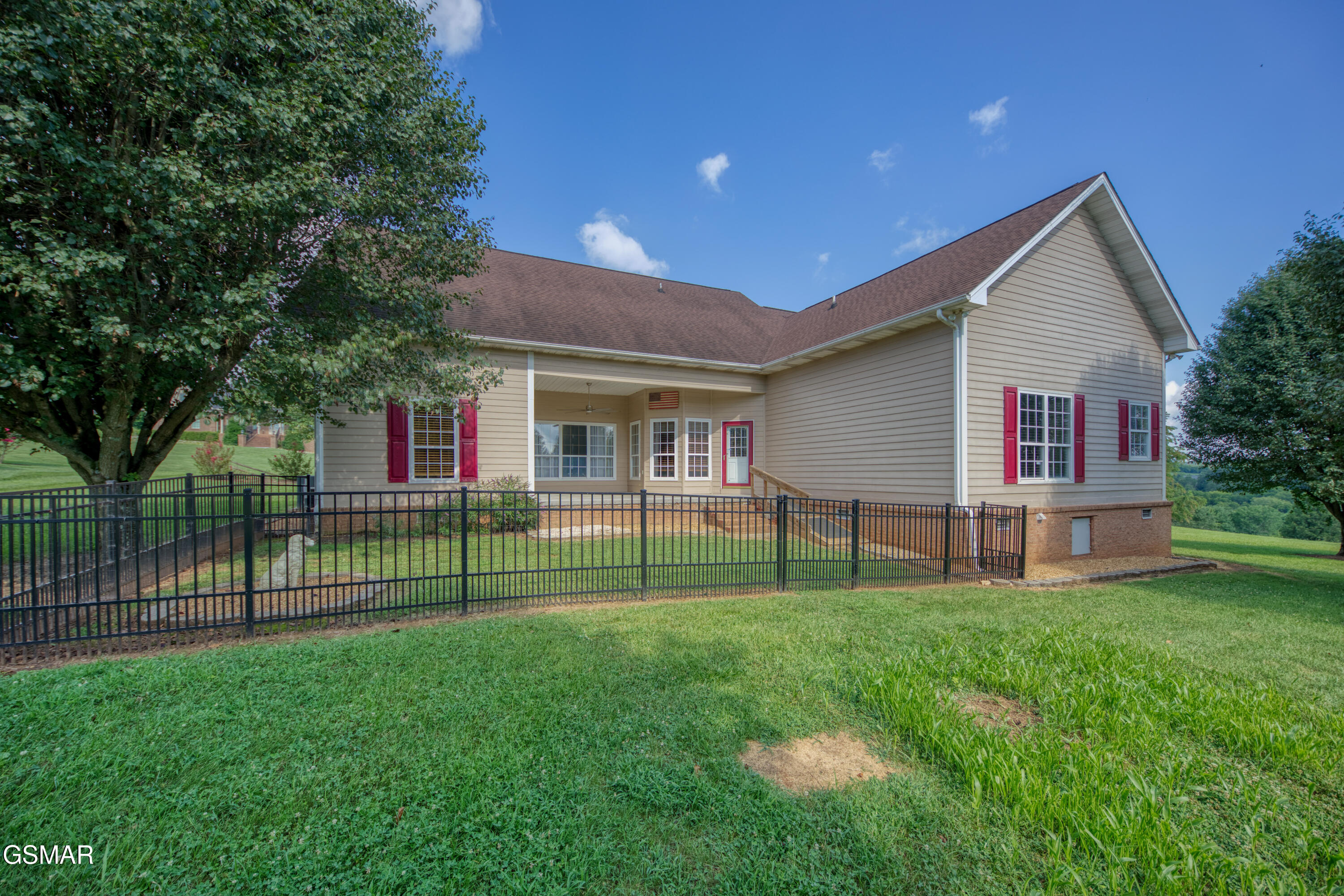 1833 Edward Drive Sevierville TN 37876