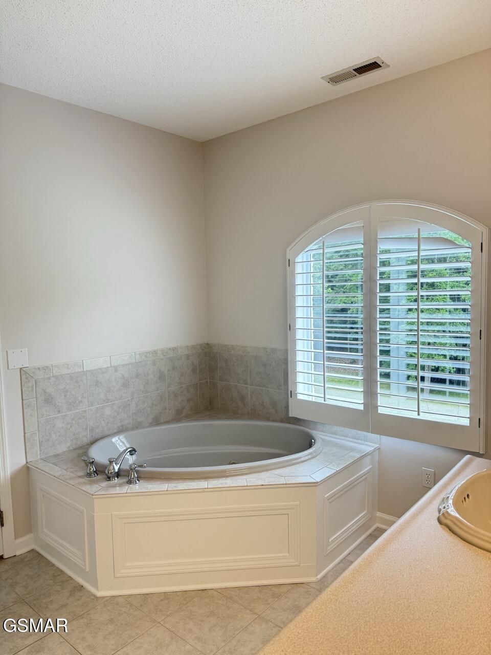 2247 Battle Hill Road Pigeon Forge TN 37863