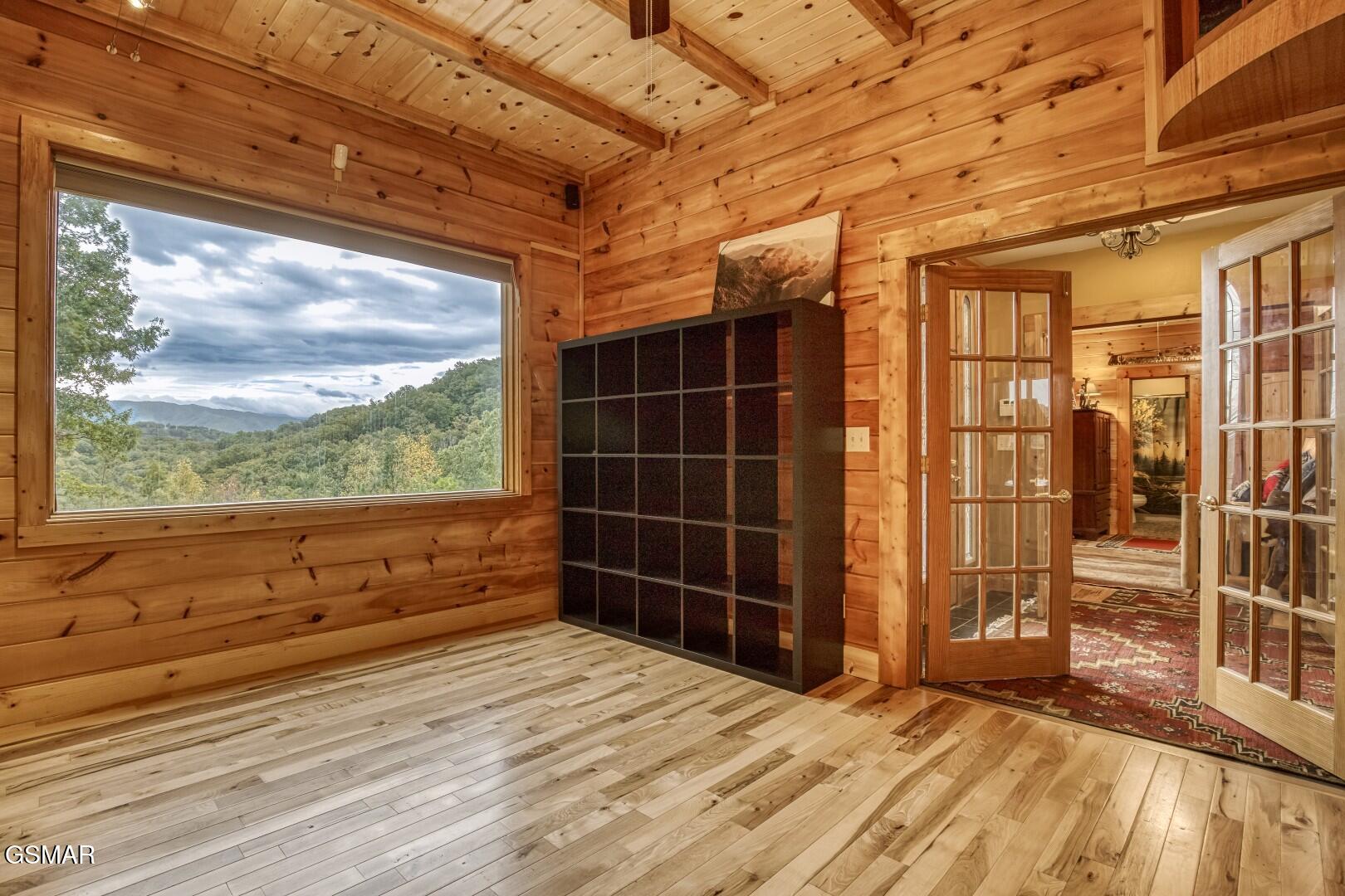 4476 Whetstone Road Sevierville TN 37862