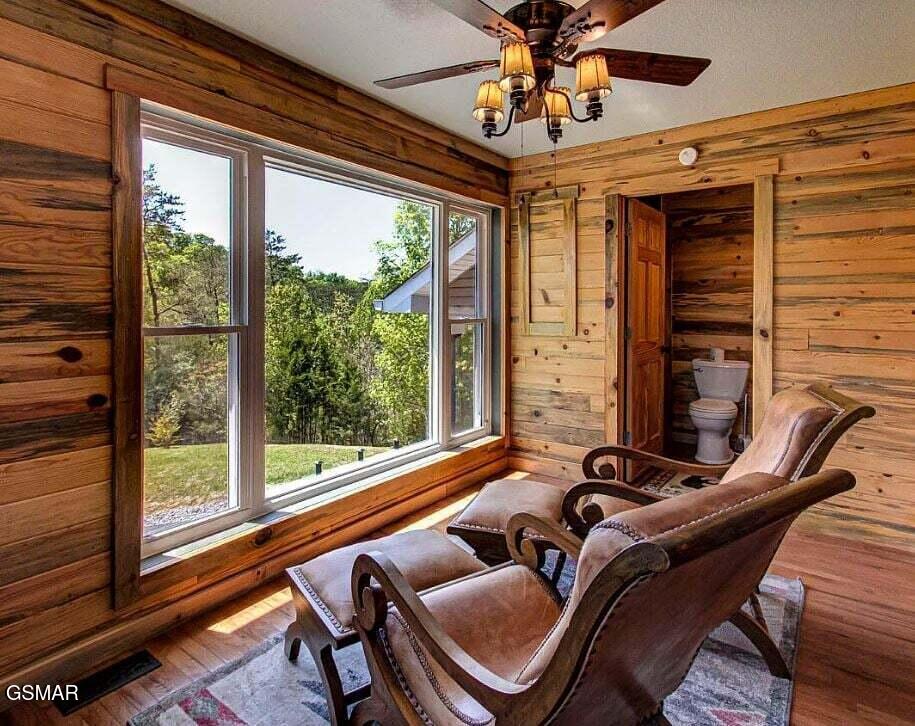805 Sylvia Lane Sevierville TN 37876