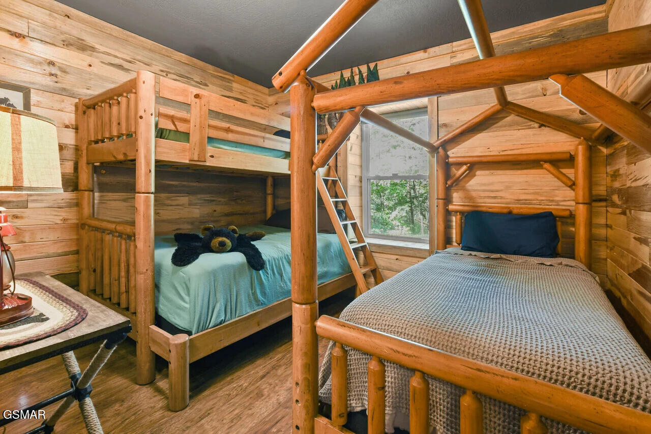 805 Sylvia Lane Sevierville TN 37876