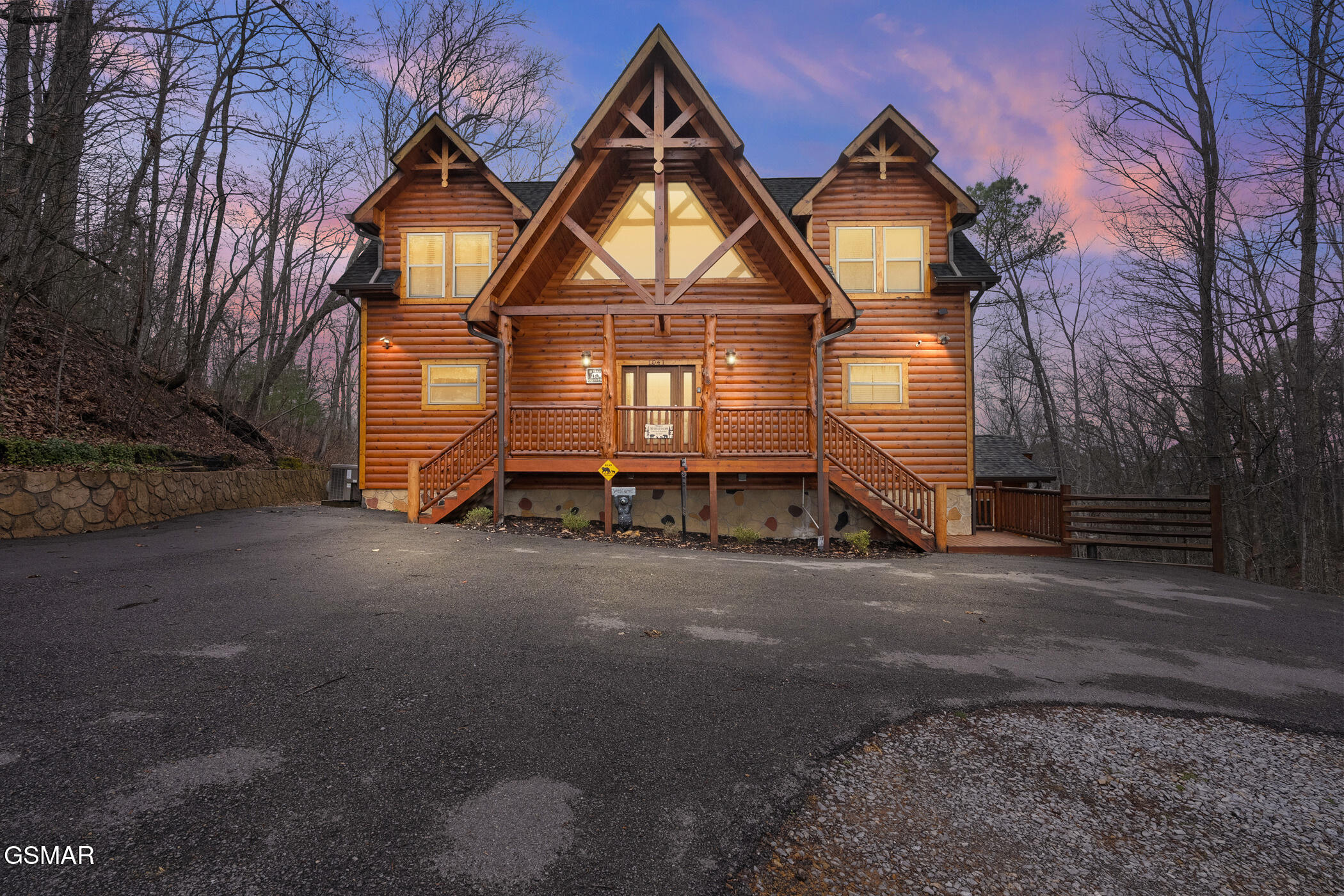 1041 Vista Drive Gatlinburg TN 37738