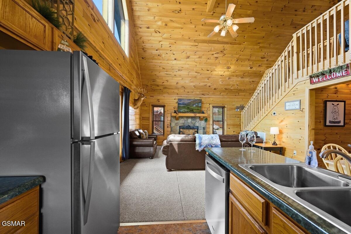 936 Buck Way Sevierville TN 37876