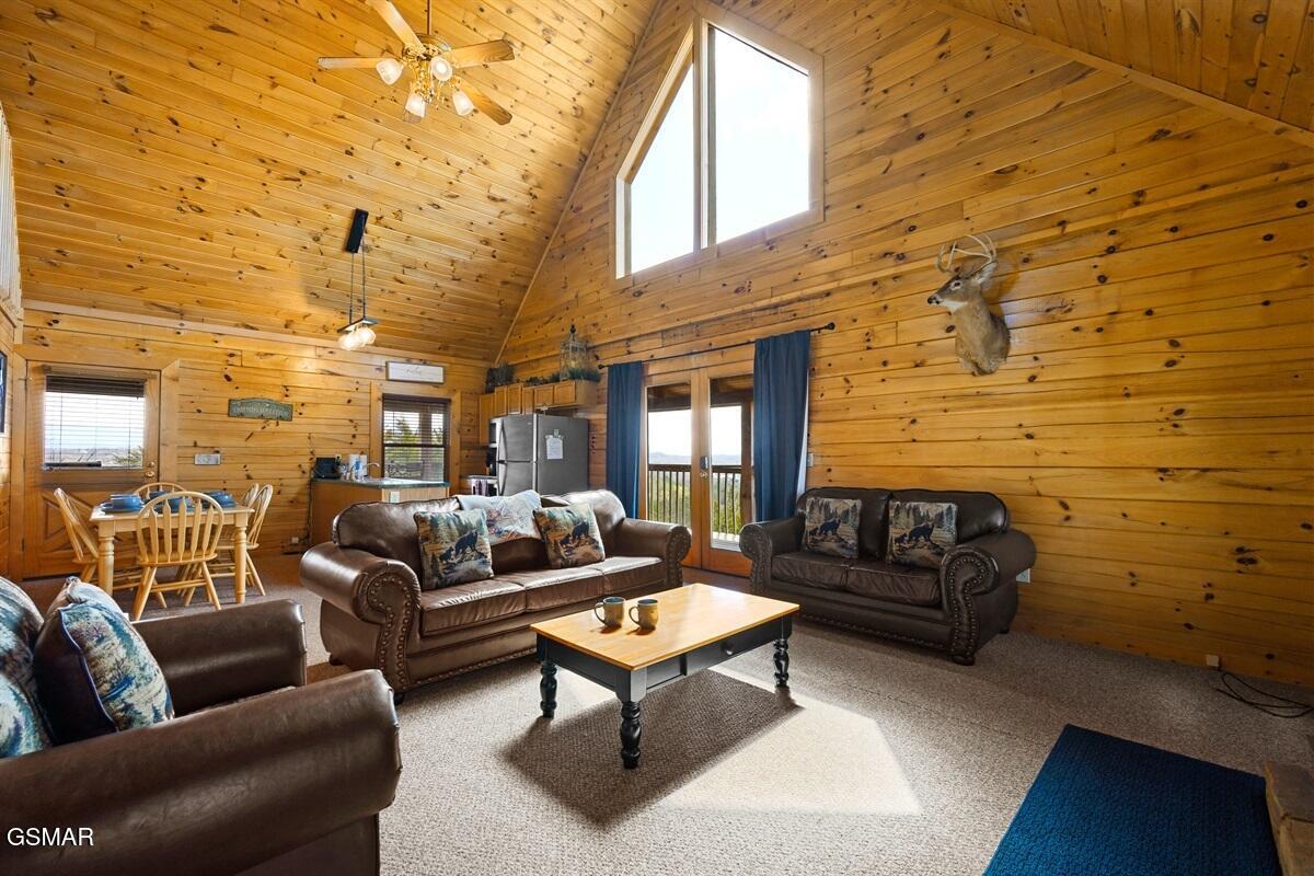 936 Buck Way Sevierville TN 37876