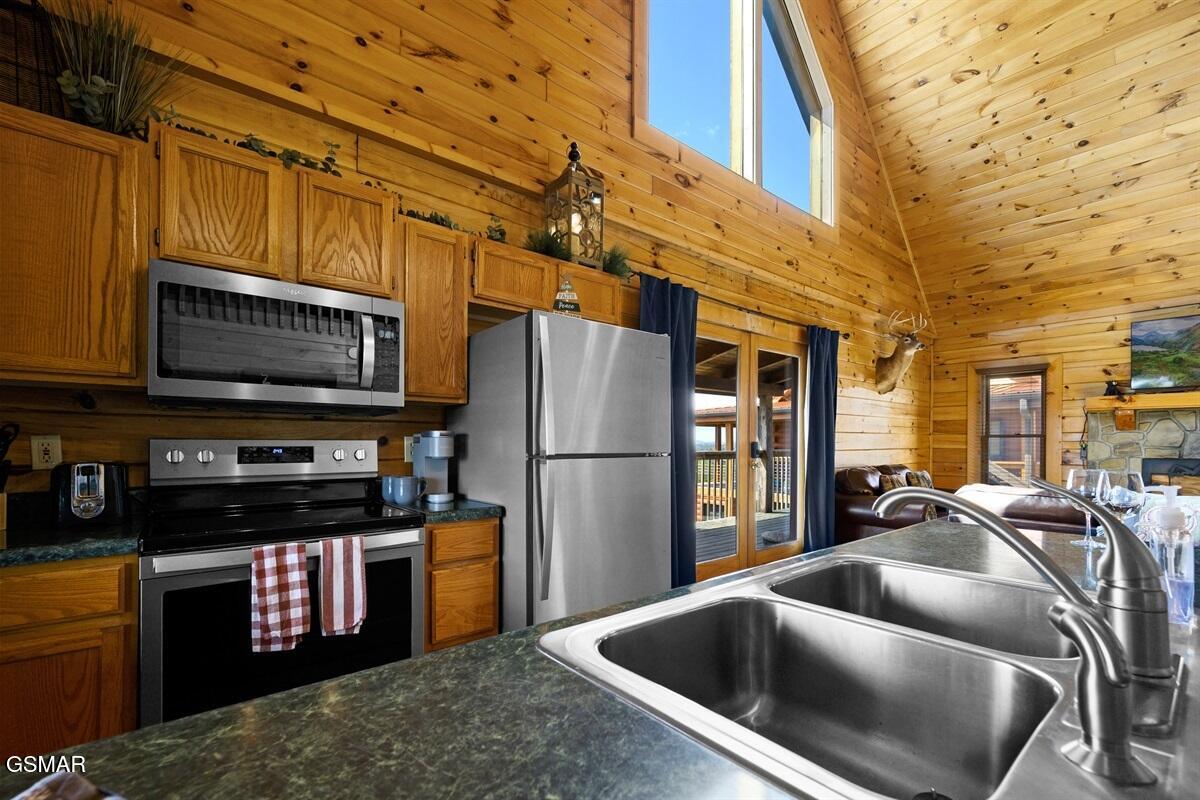 936 Buck Way Sevierville TN 37876