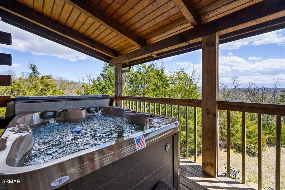 936 Buck Way Sevierville TN 37876