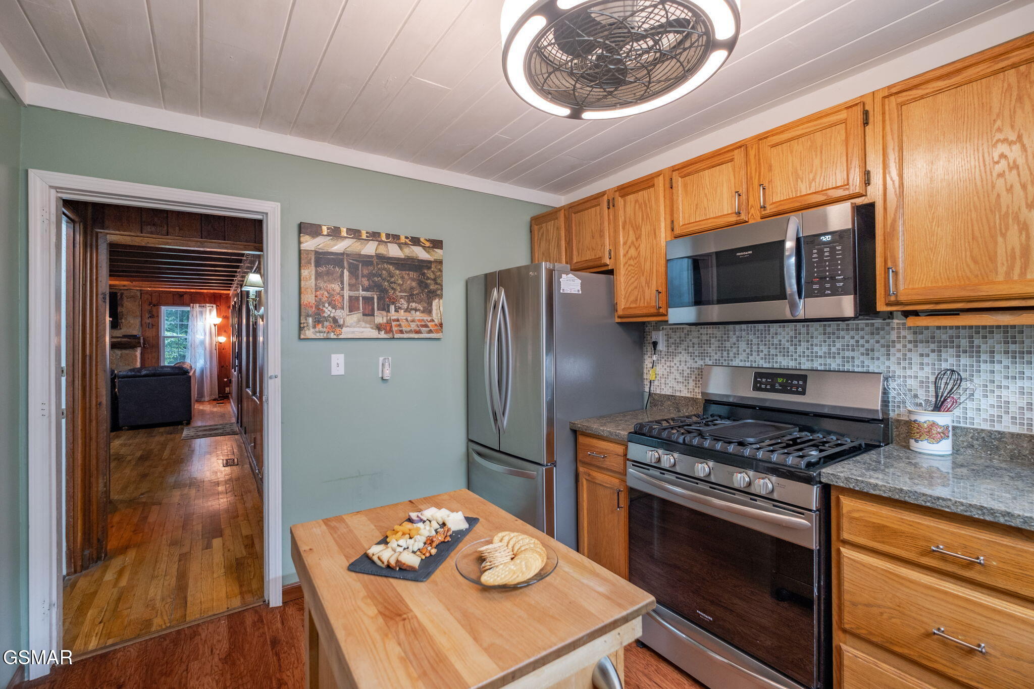 204 Hill Street Gatlinburg TN 37738