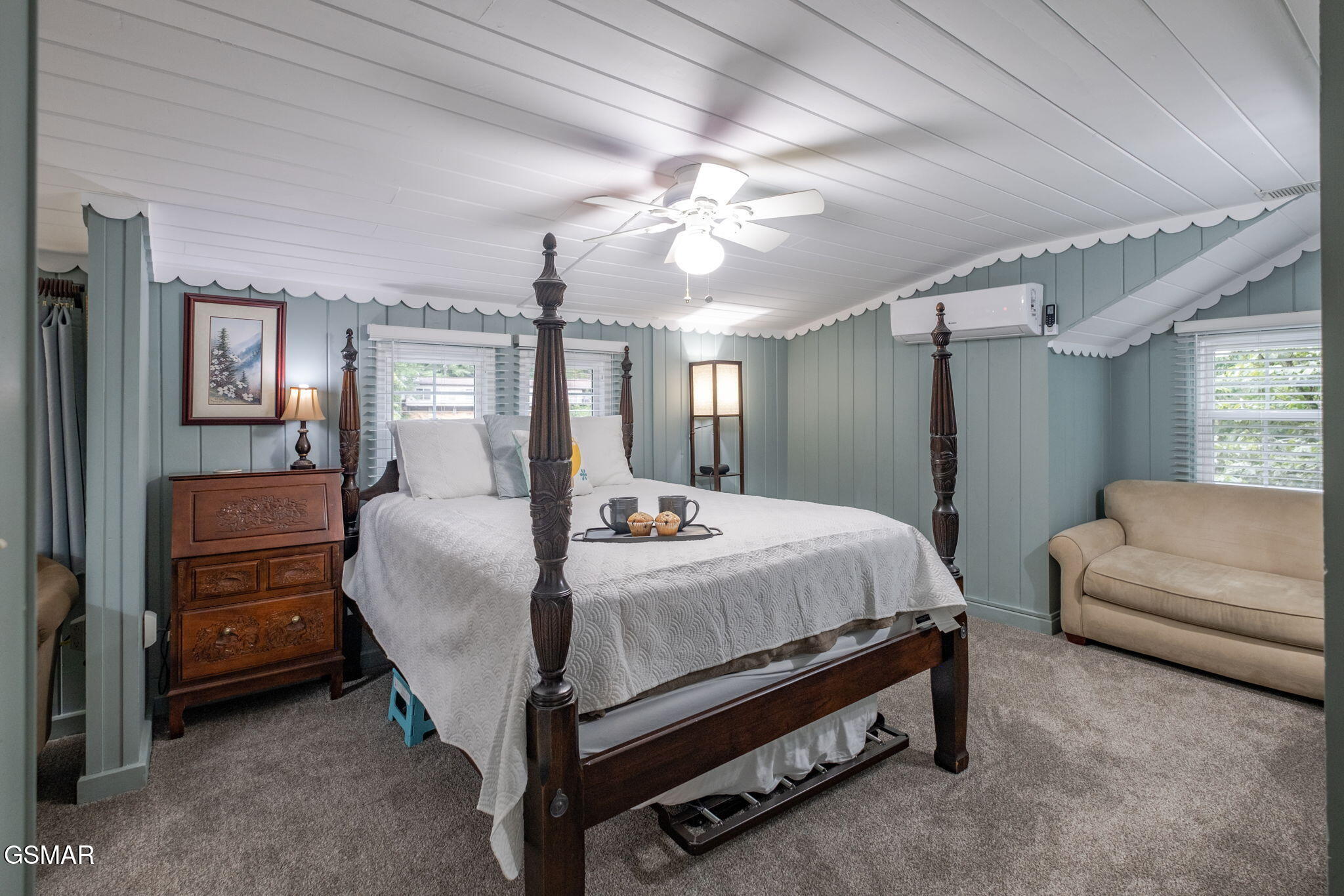 204 Hill Street Gatlinburg TN 37738