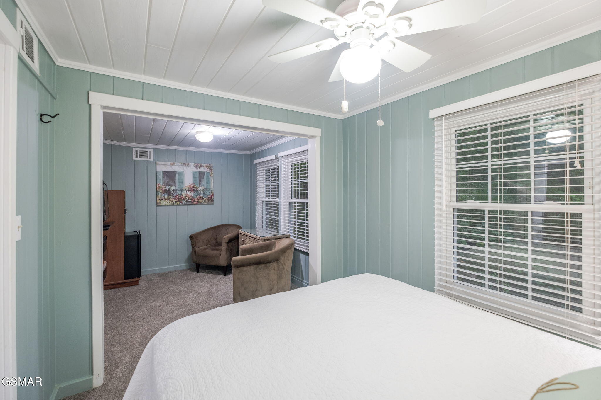 204 Hill Street Gatlinburg TN 37738