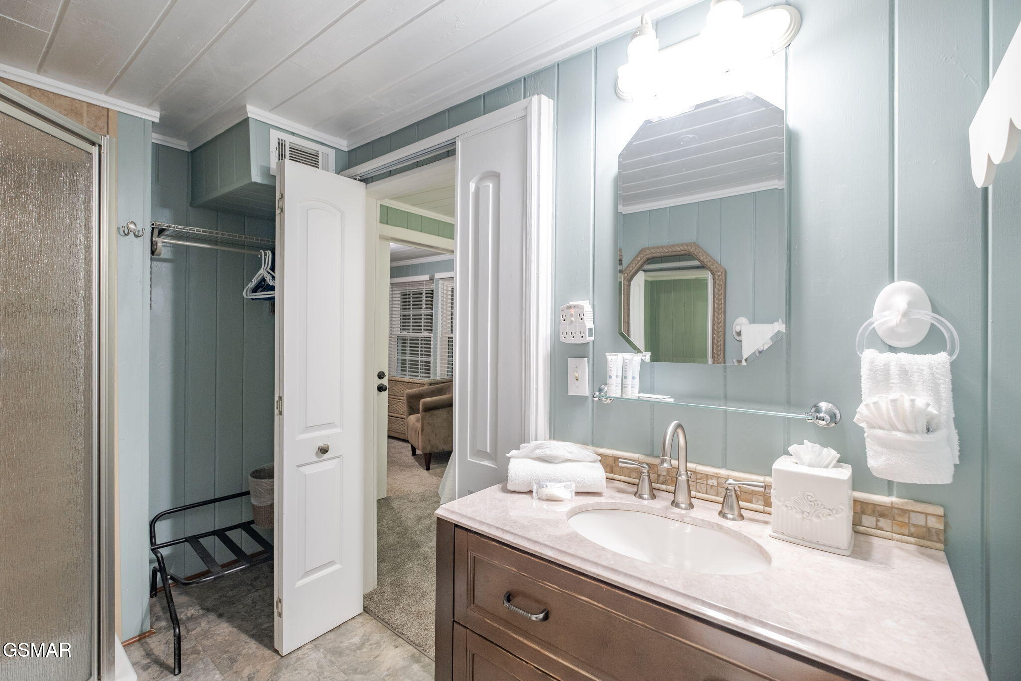 204 Hill Street Gatlinburg TN 37738