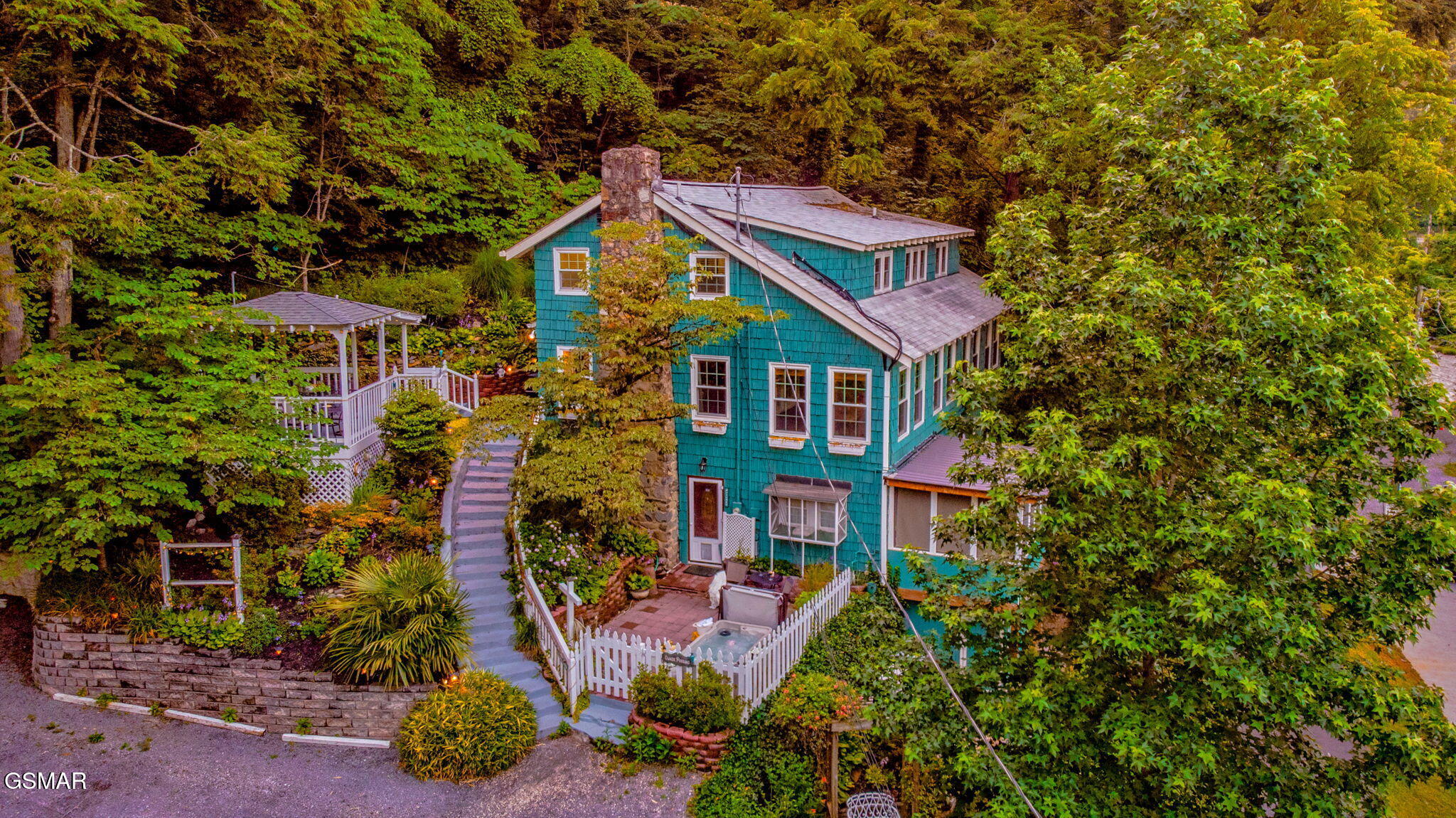204 Hill Street Gatlinburg TN 37738
