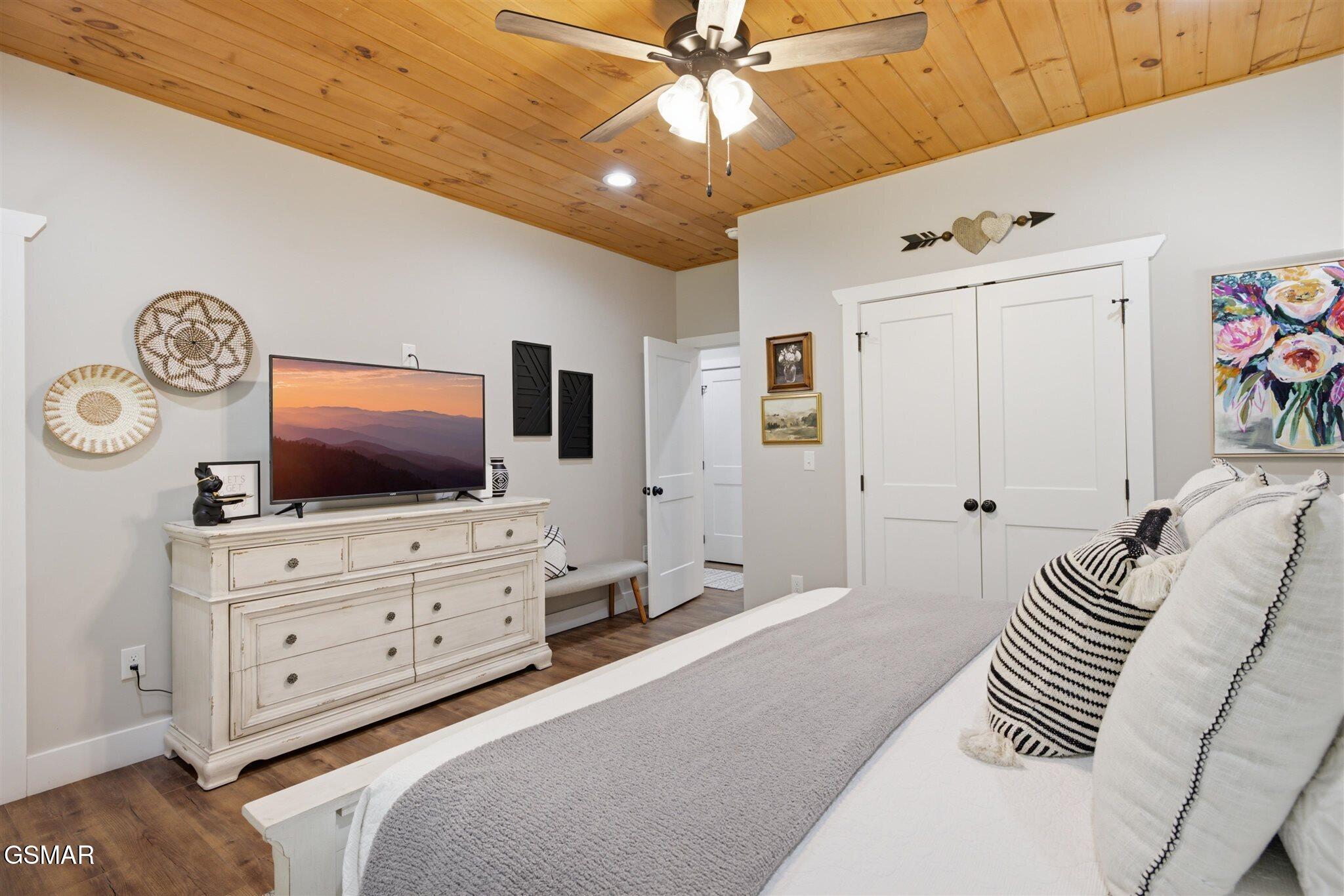 2243 Shinbone Road Sevierville TN 37876