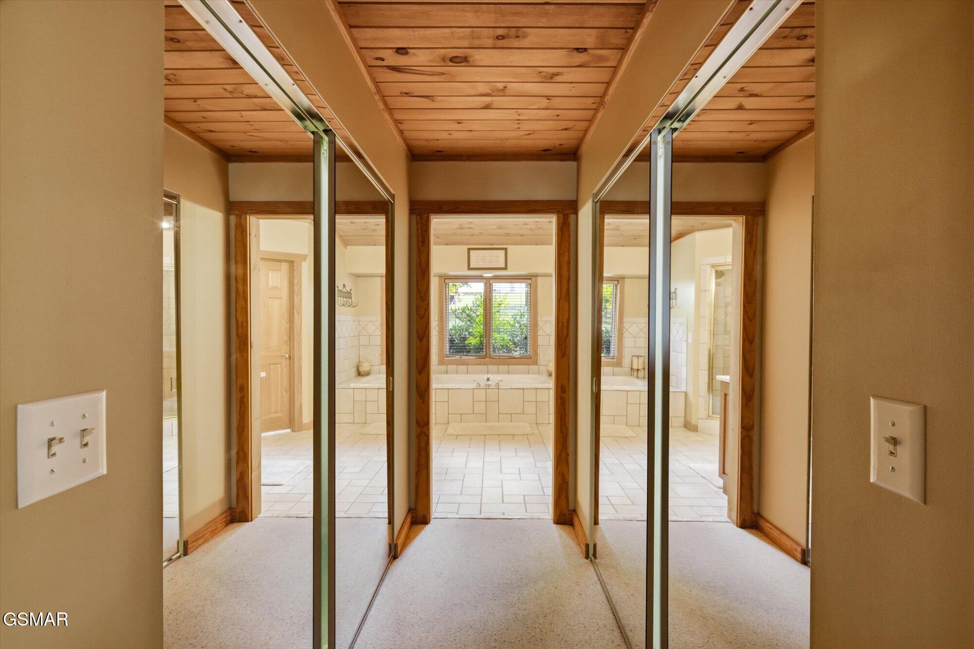 2114 Bridge View Drive Dandridge TN 37725