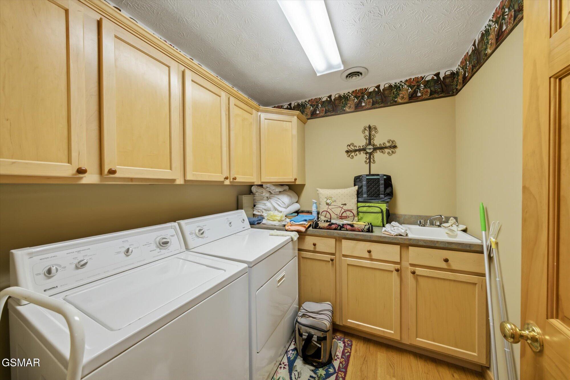 2114 Bridge View Drive Dandridge TN 37725