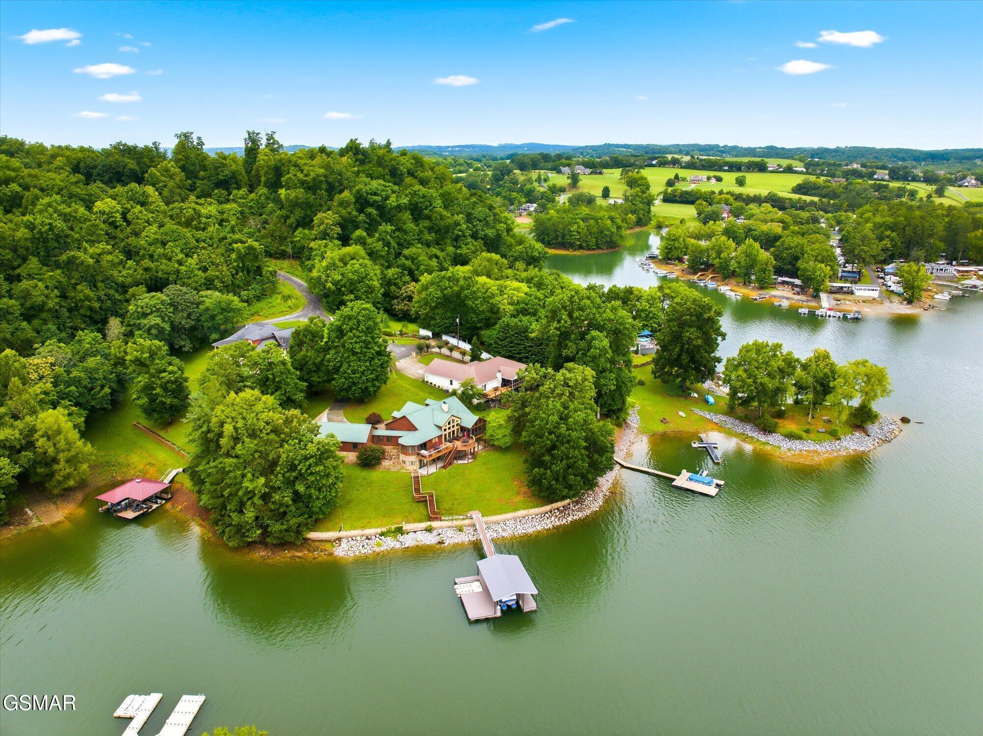 2114 Bridge View Drive Dandridge TN 37725