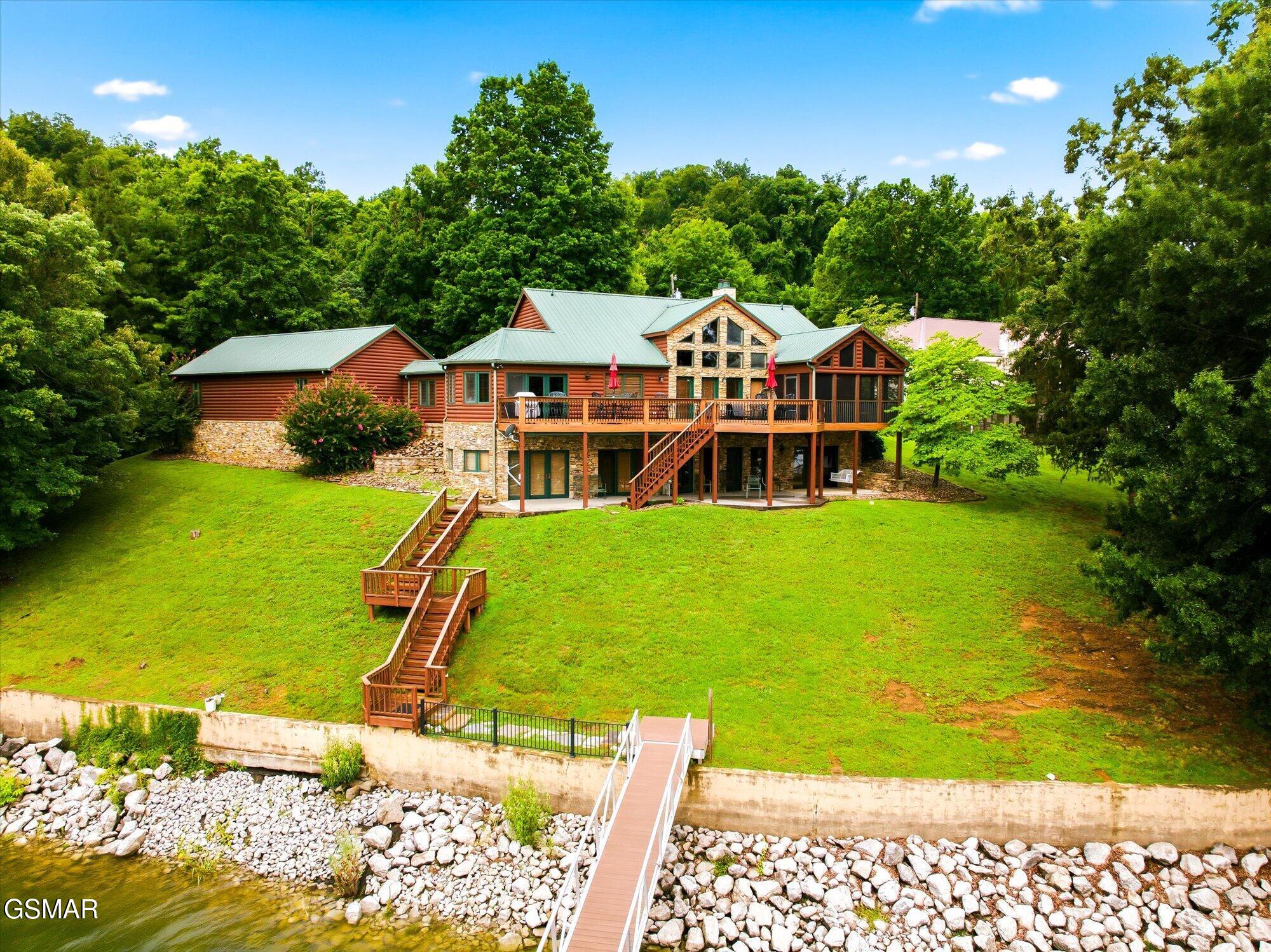 2114 Bridge View Drive Dandridge TN 37725
