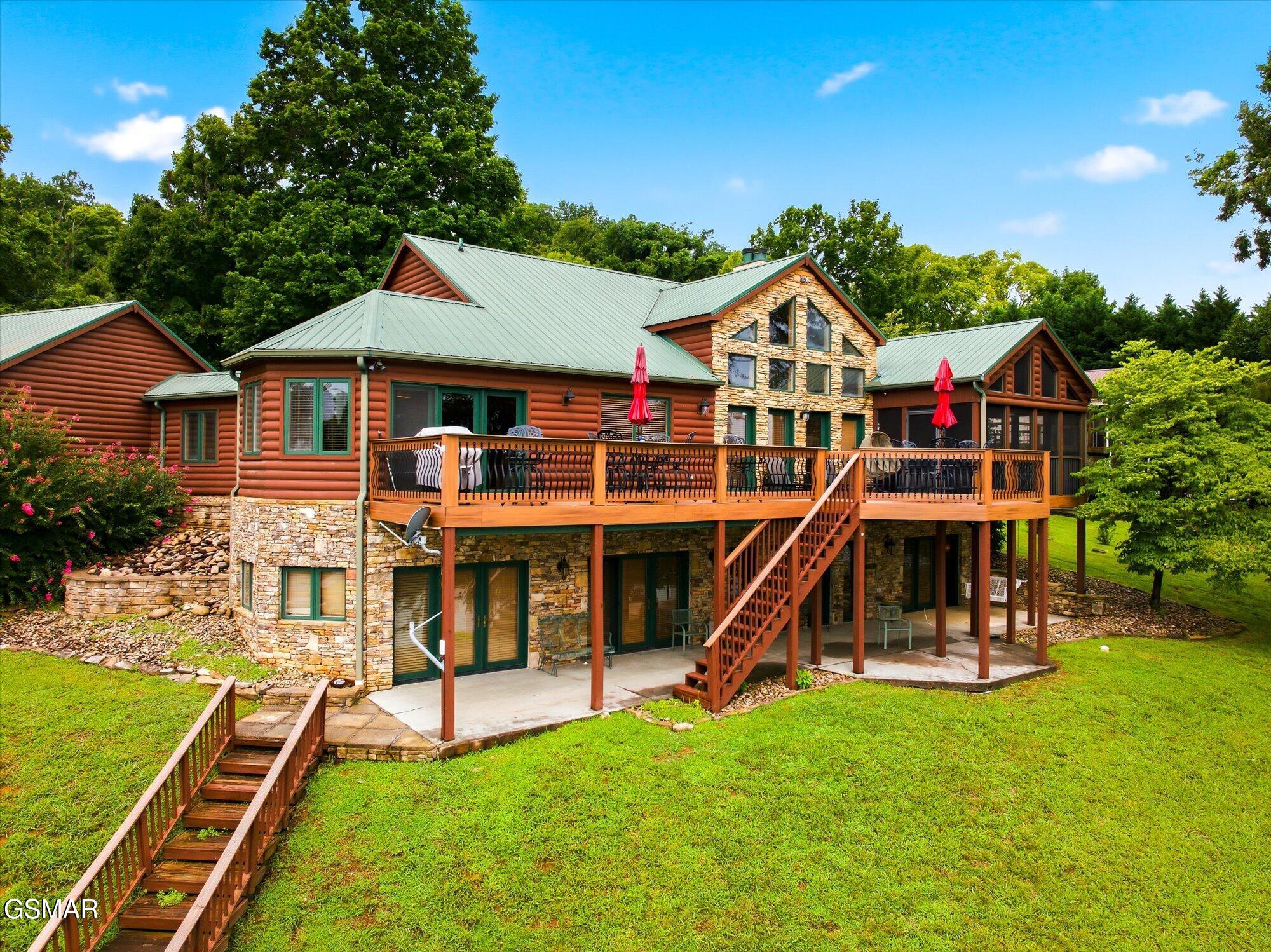 2114 Bridge View Drive Dandridge TN 37725