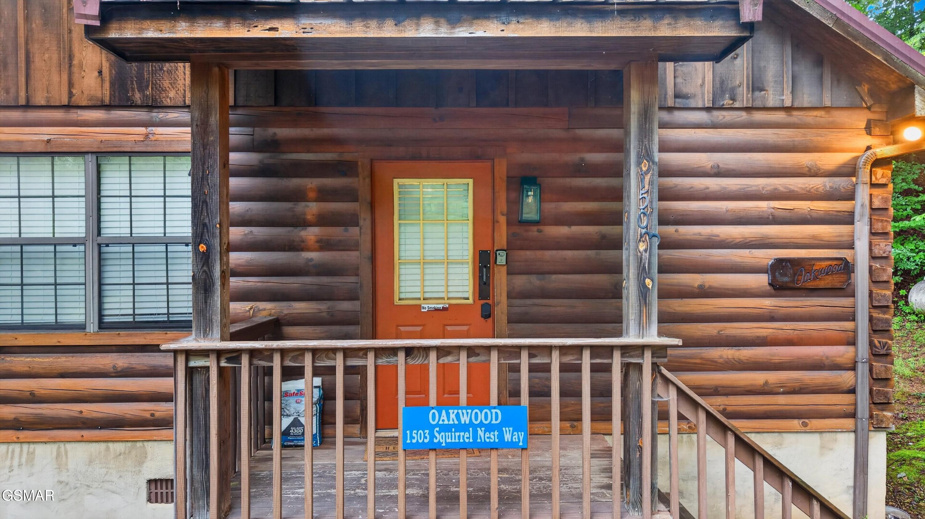 1503 Squirrel Nest Way Sevierville TN 37876