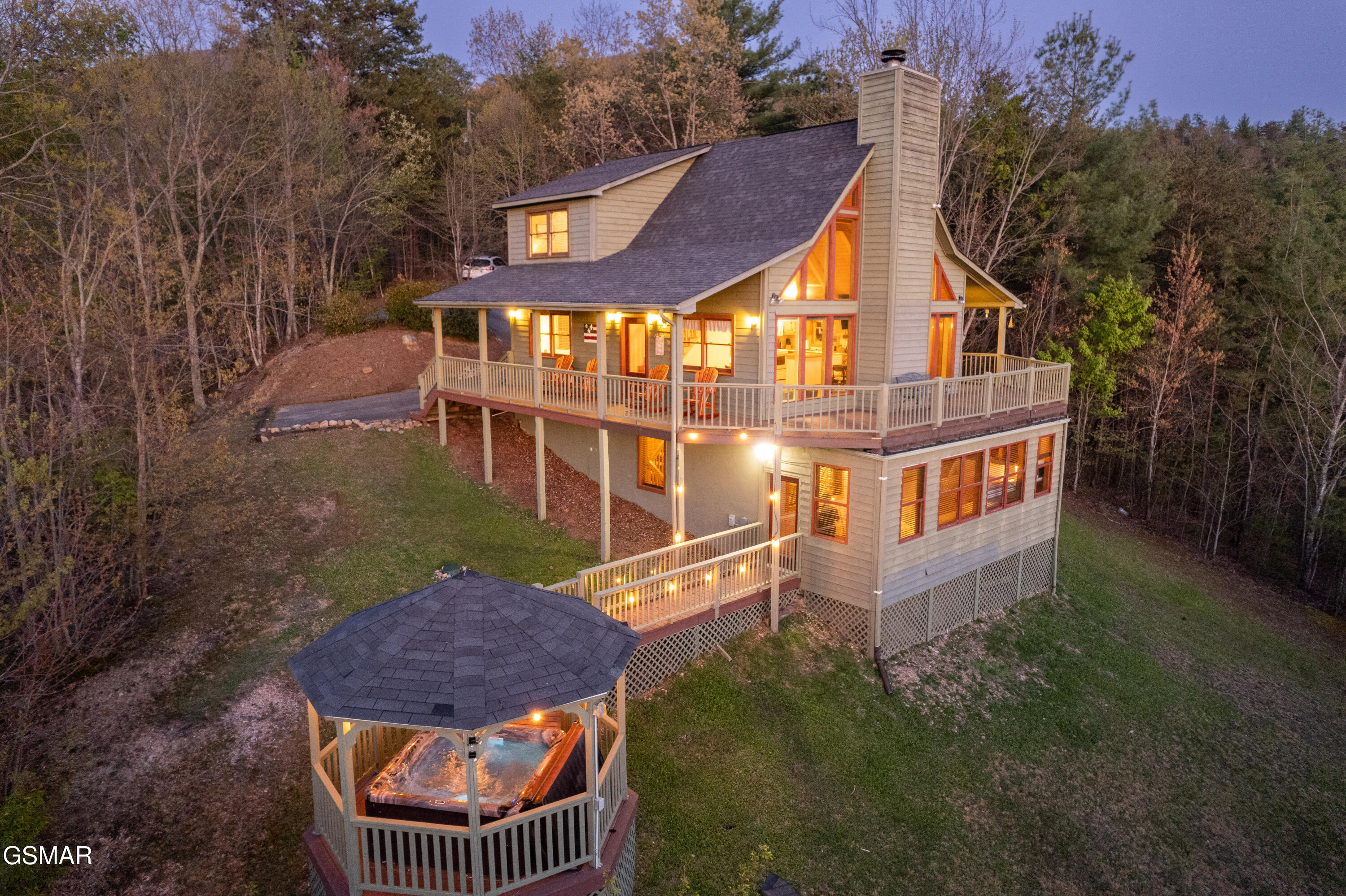 3670 Marian Lake Way Sevierville TN 37862