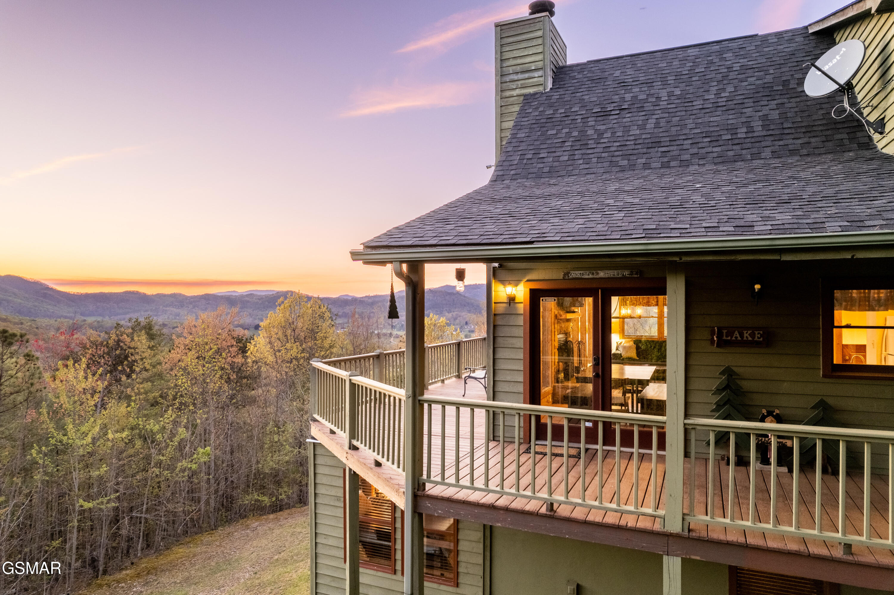 3670 Marian Lake Way Sevierville TN 37862