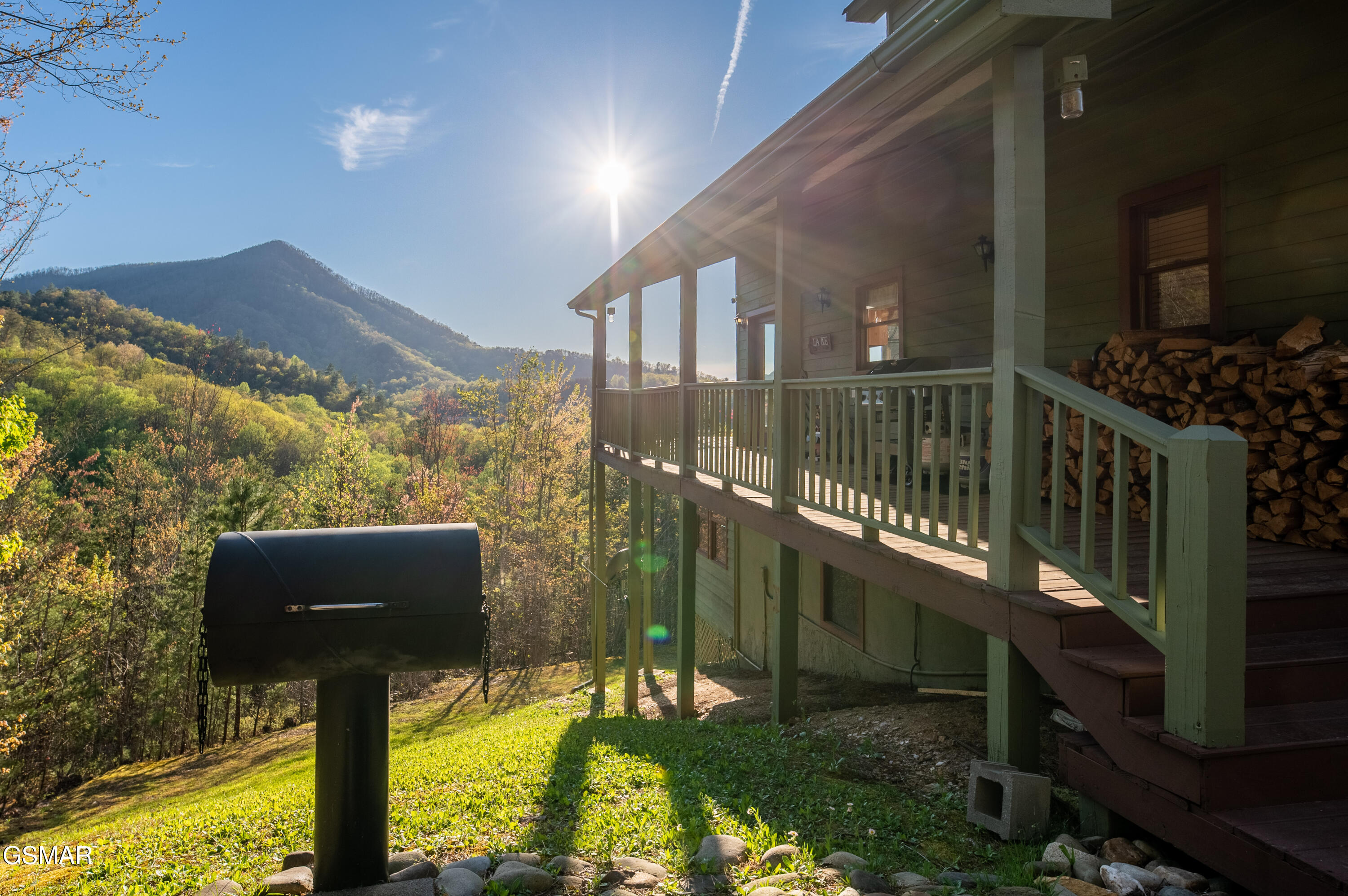 3670 Marian Lake Way Sevierville TN 37862