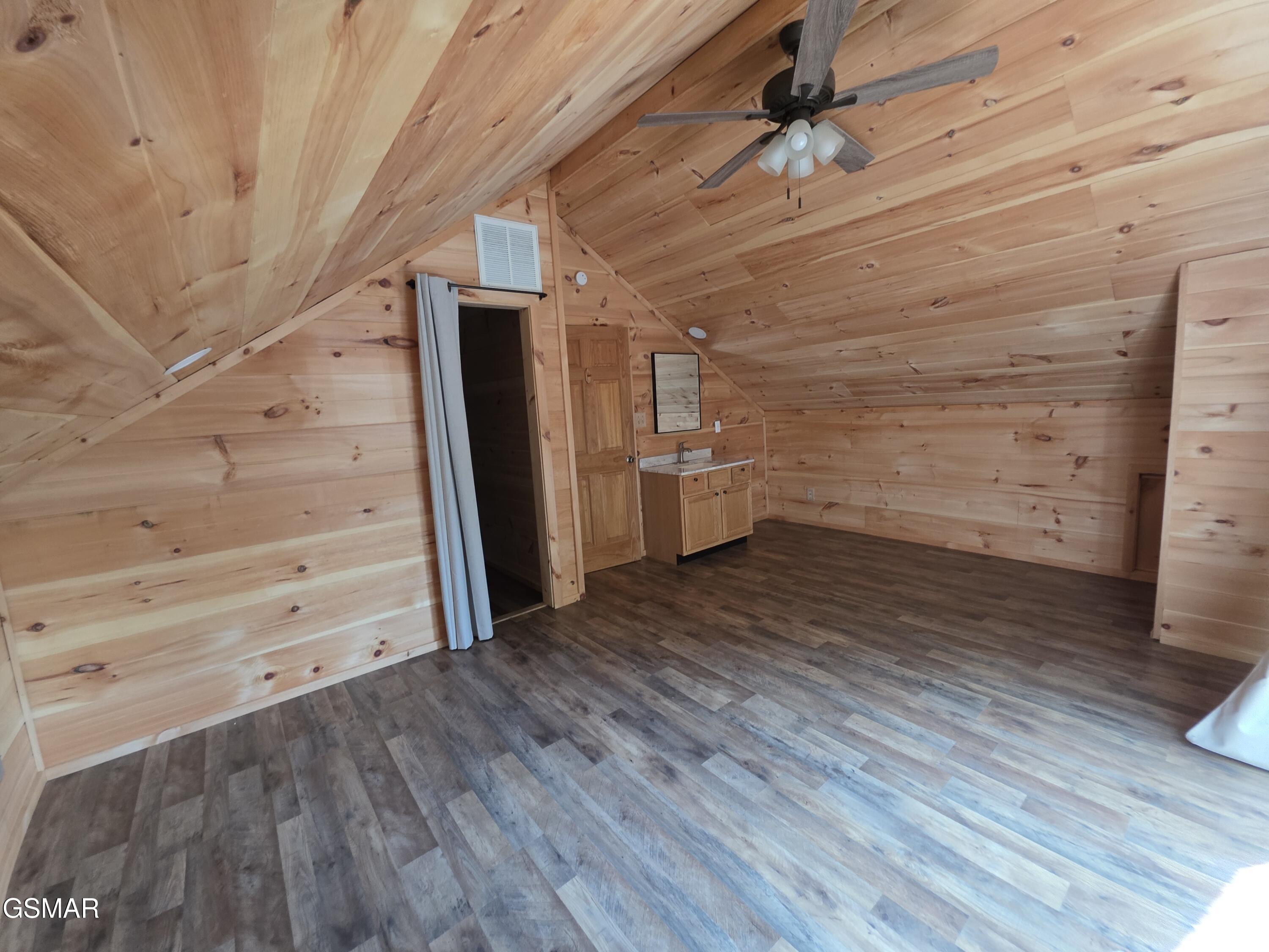 2560 Goose Gap Road Sevierville TN 37876