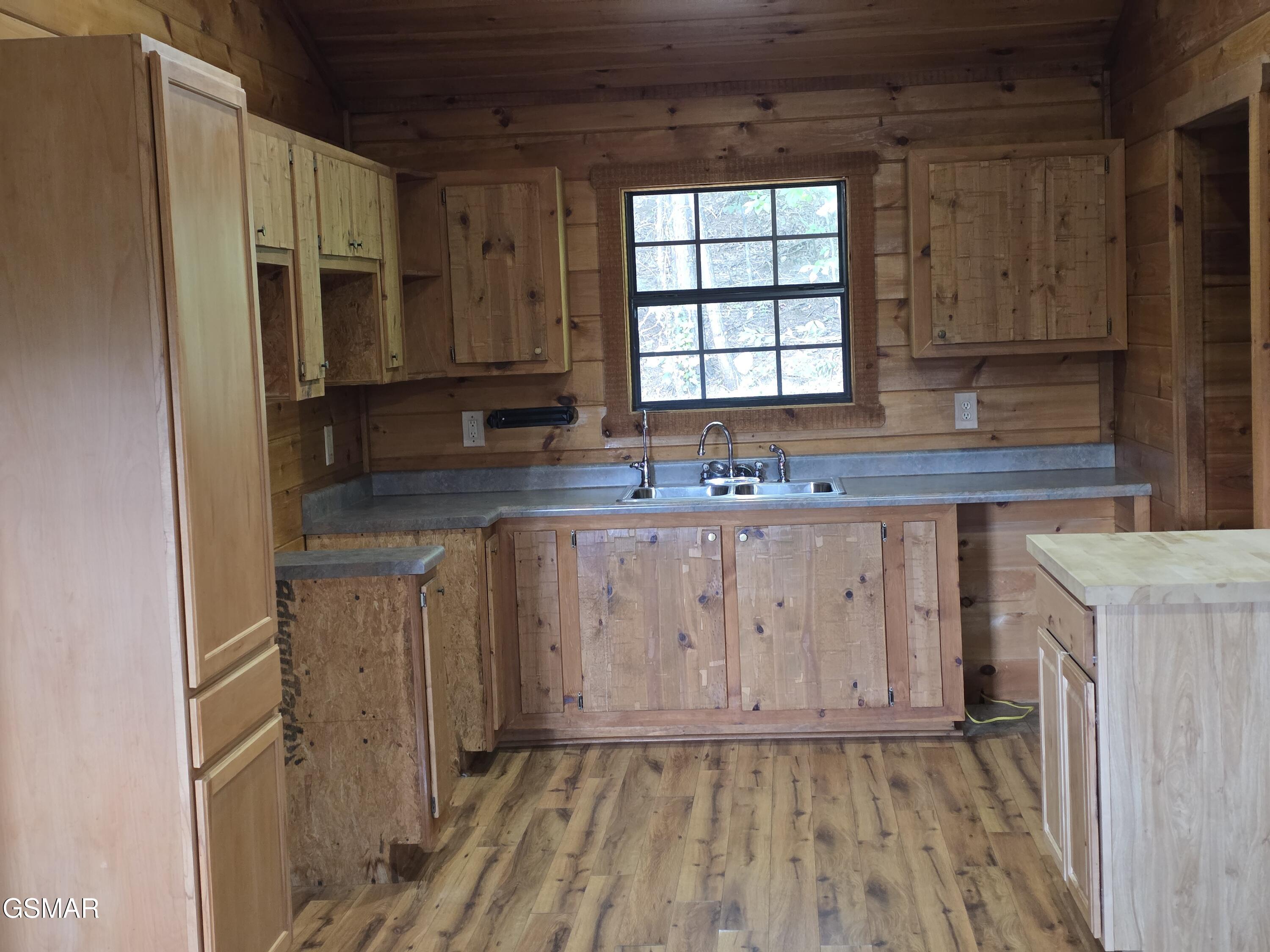 2560 Goose Gap Road Sevierville TN 37876