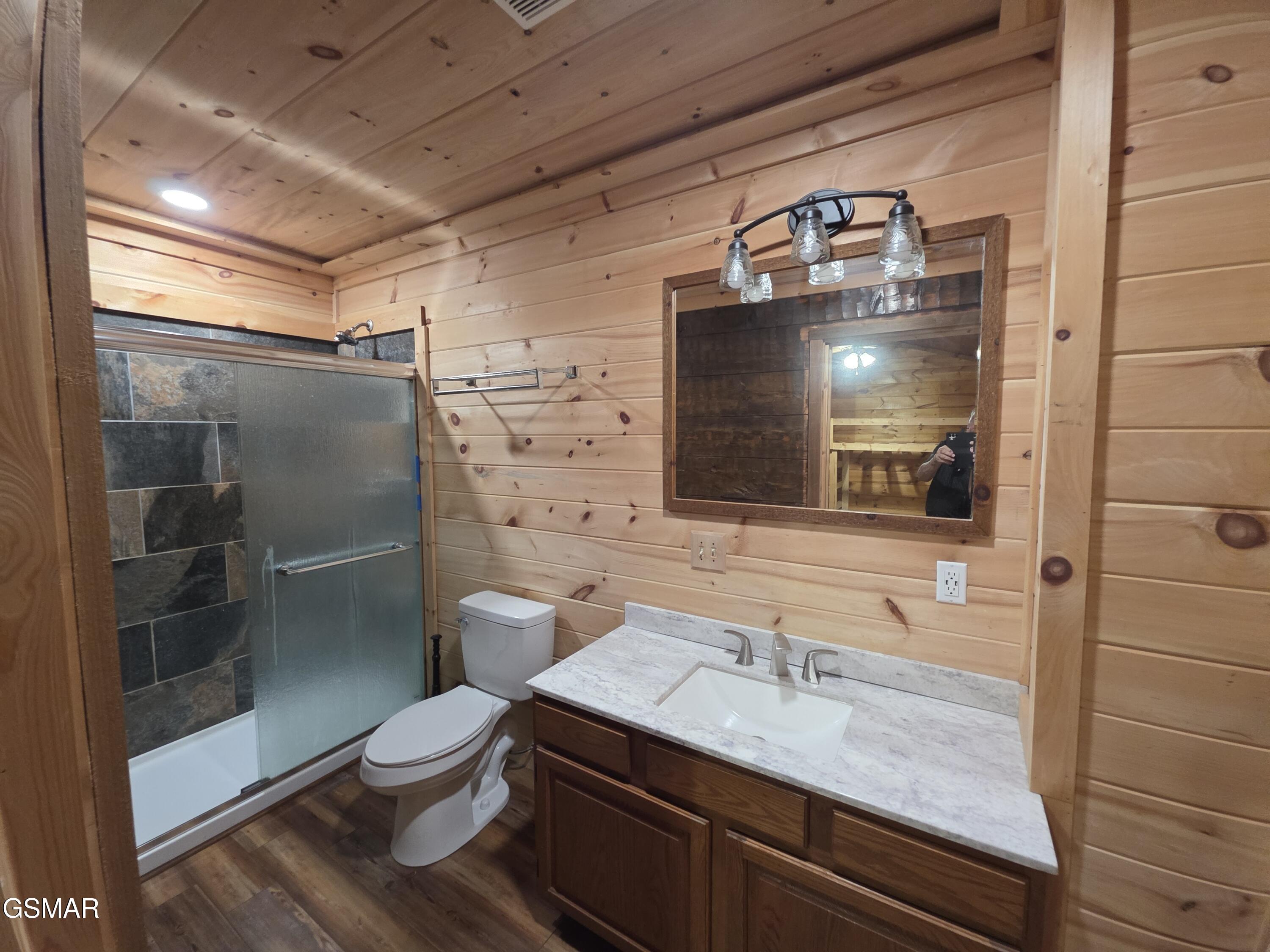 2560 Goose Gap Road Sevierville TN 37876