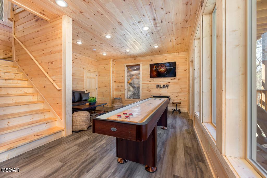 1110 Rocky Creek Way Pigeon Forge TN 37863