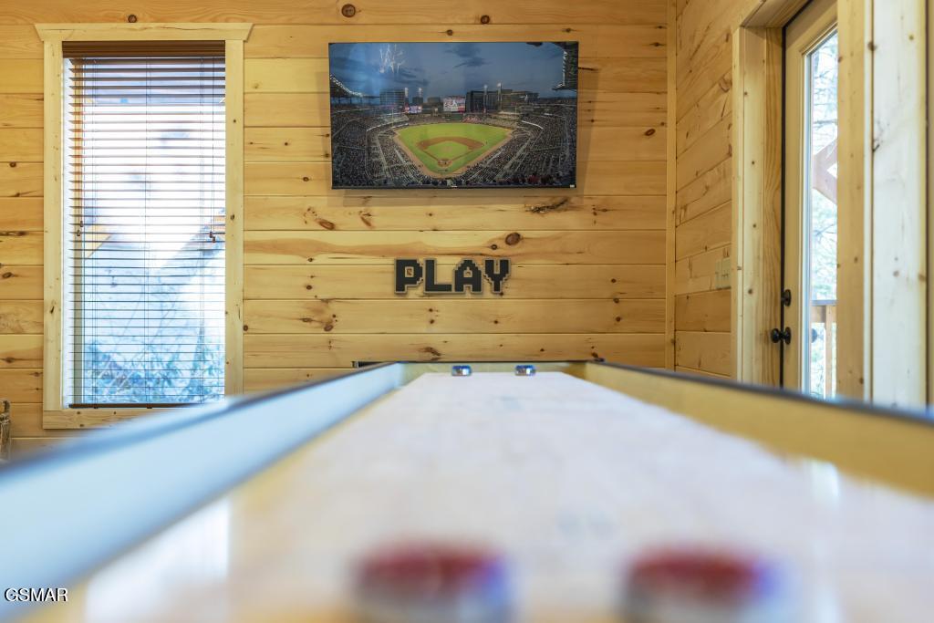 1110 Rocky Creek Way Pigeon Forge TN 37863