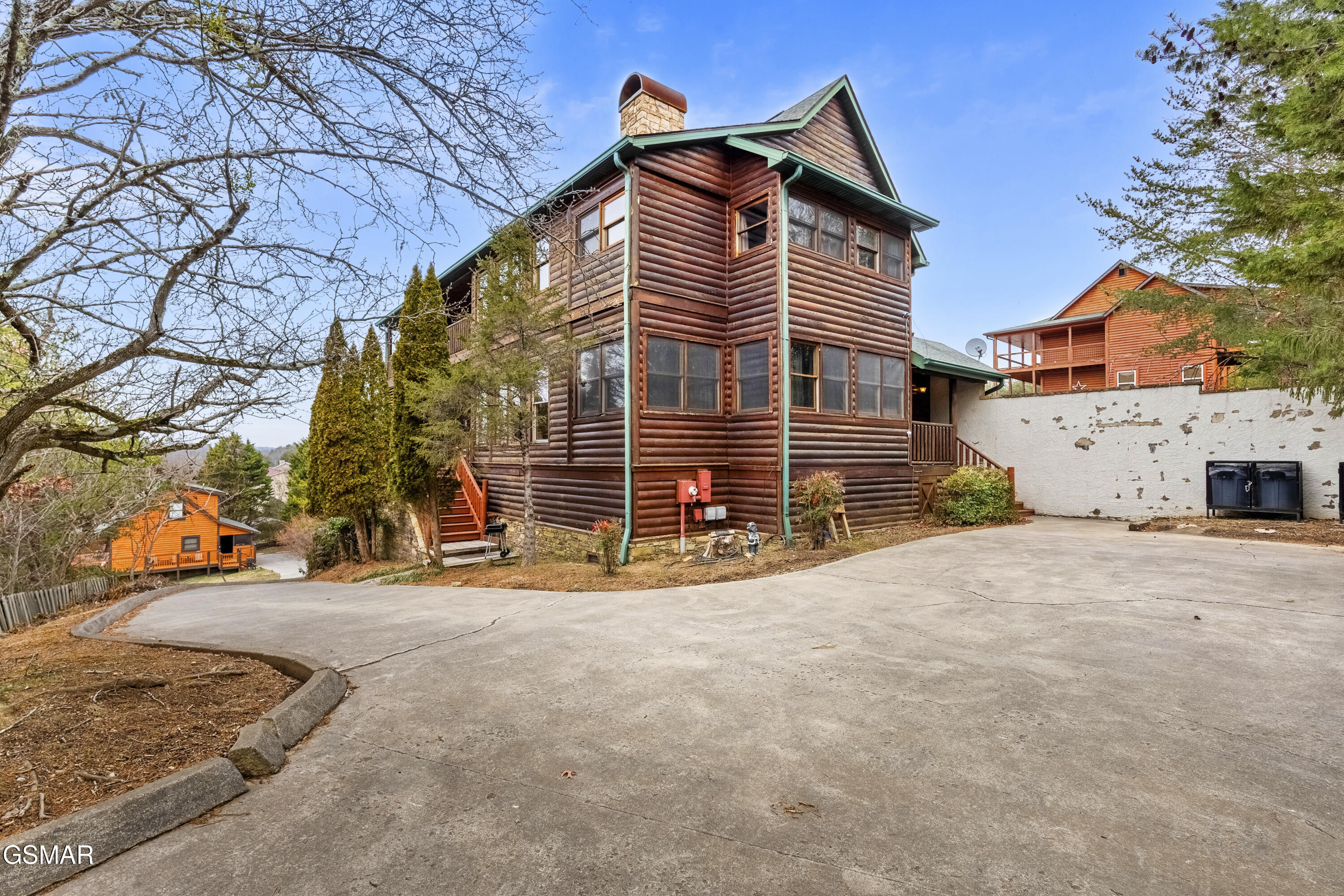 2818 Seth Road Pigeon Forge TN 37863
