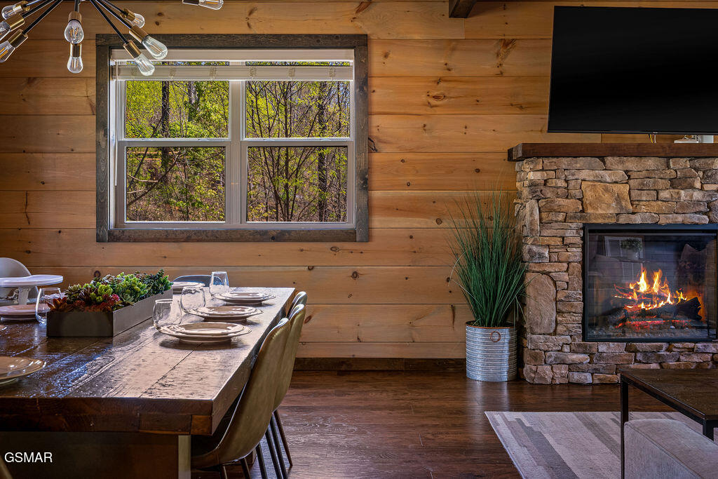 834 Pine Top Lane Gatlinburg TN 37738