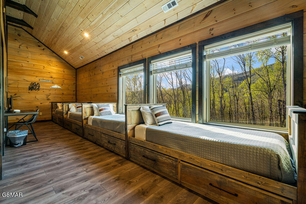 834 Pine Top Lane Gatlinburg TN 37738