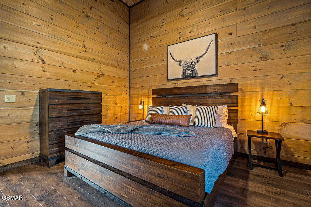 834 Pine Top Lane Gatlinburg TN 37738