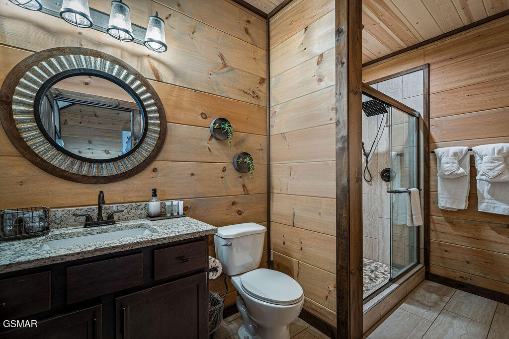 834 Pine Top Lane Gatlinburg TN 37738