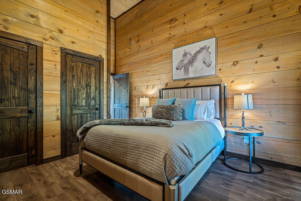834 Pine Top Lane Gatlinburg TN 37738