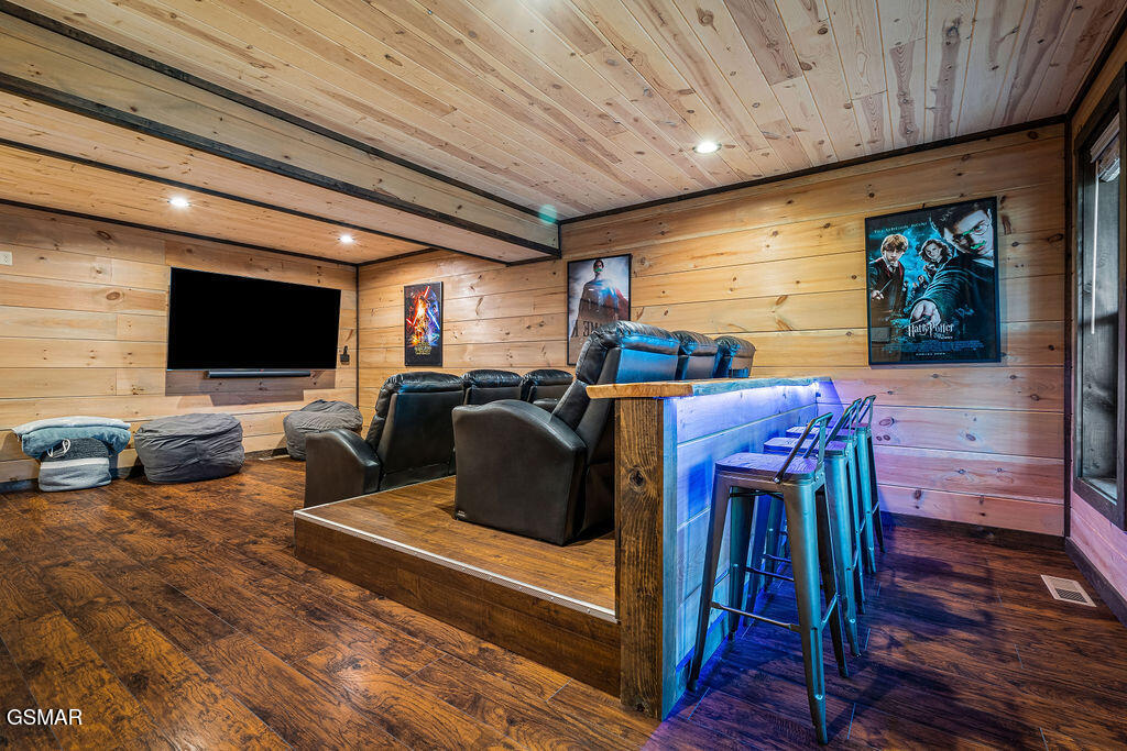 834 Pine Top Lane Gatlinburg TN 37738