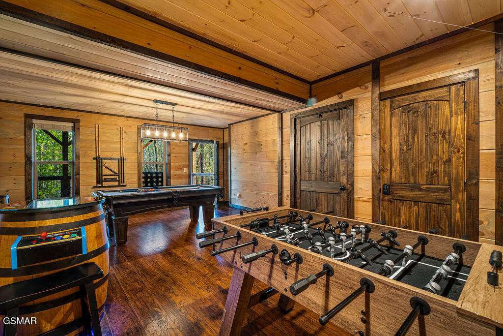 834 Pine Top Lane Gatlinburg TN 37738