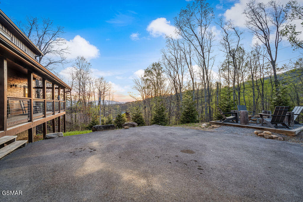 834 Pine Top Lane Gatlinburg TN 37738