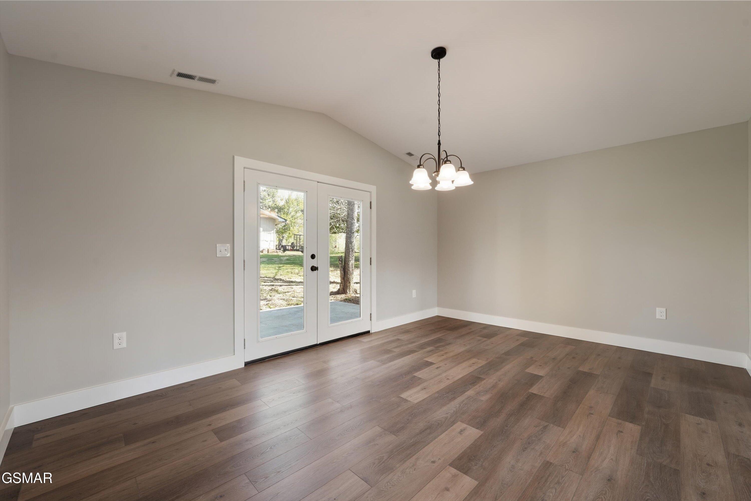 1533 Haley Lynn Road Sevierville TN 37862