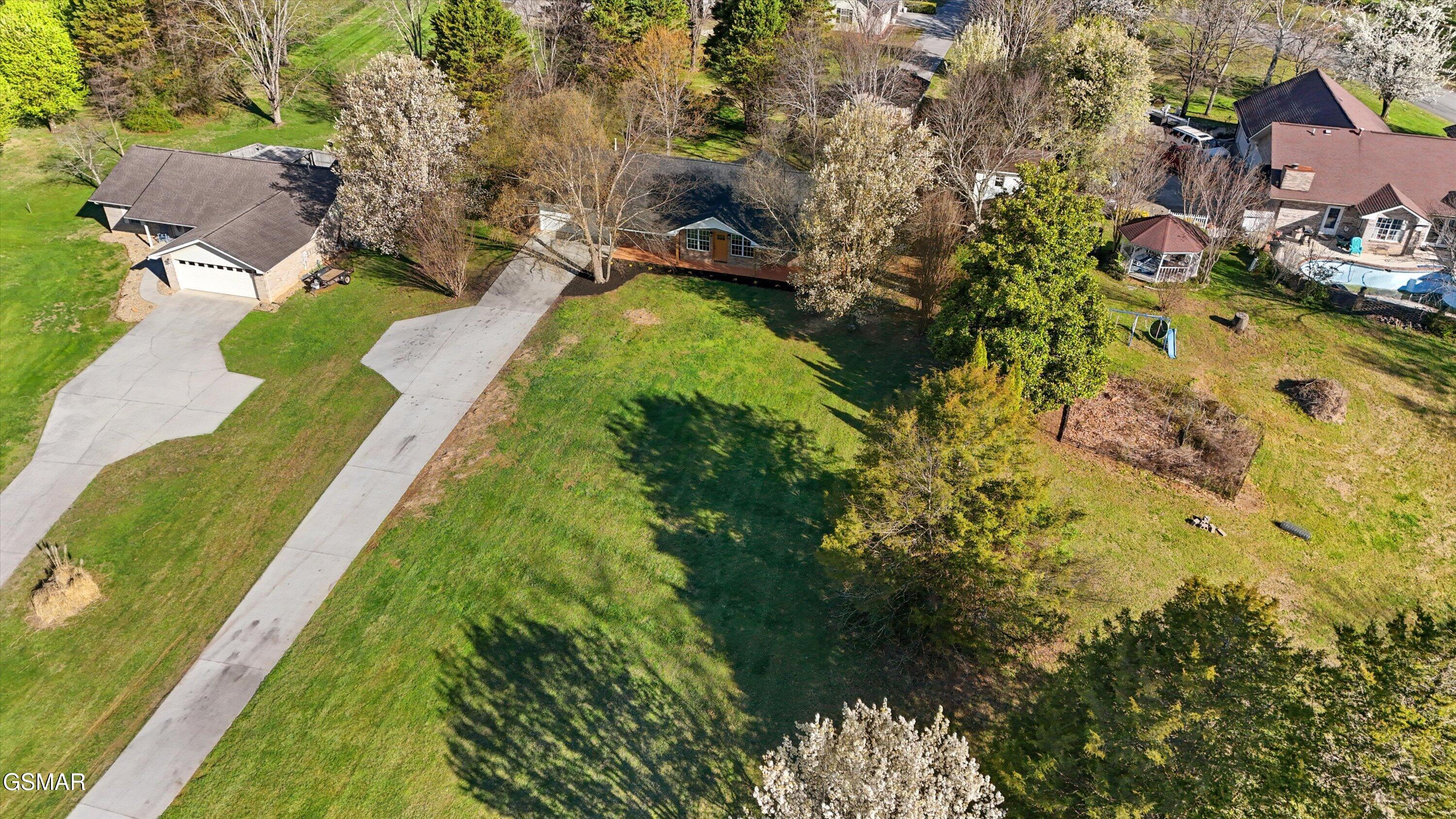 1533 Haley Lynn Road Sevierville TN 37862