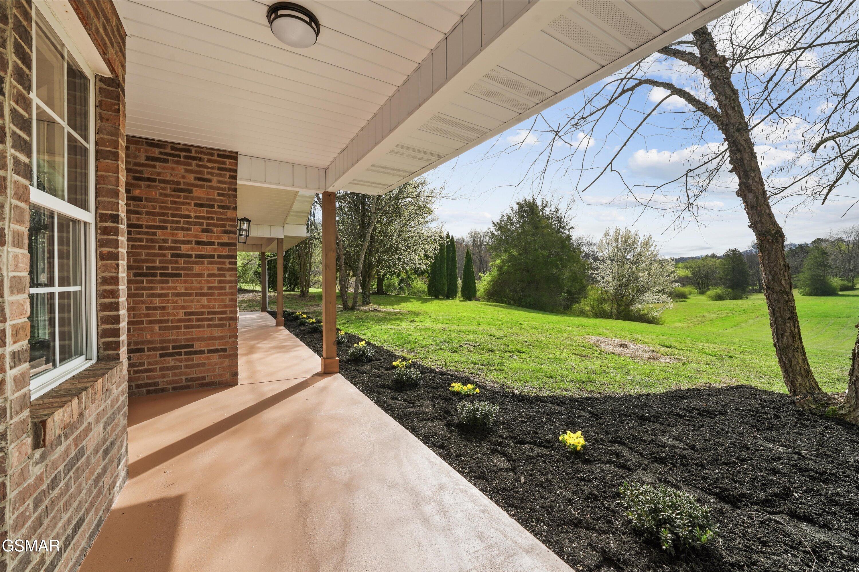 1533 Haley Lynn Road Sevierville TN 37862