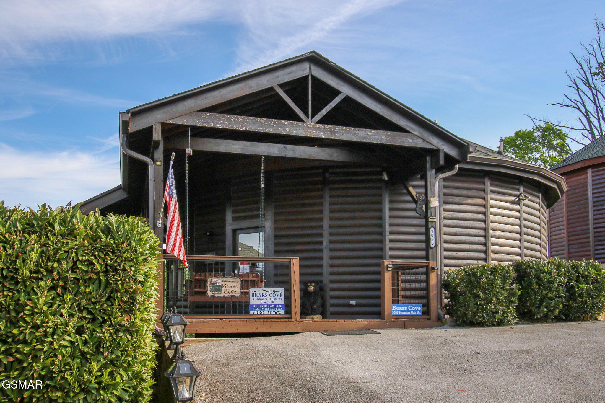 1086 Towering Oaks Drive Sevierville TN 37876