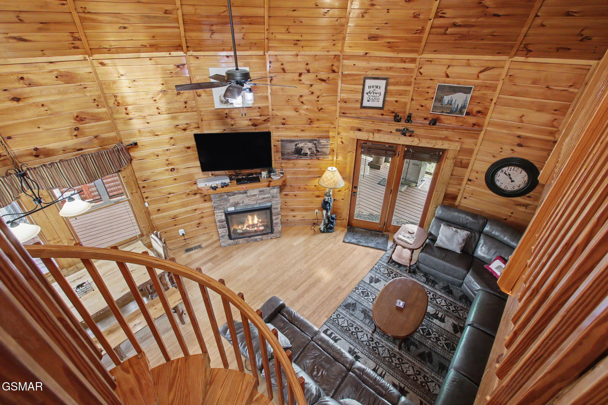 1086 Towering Oaks Drive Sevierville TN 37876